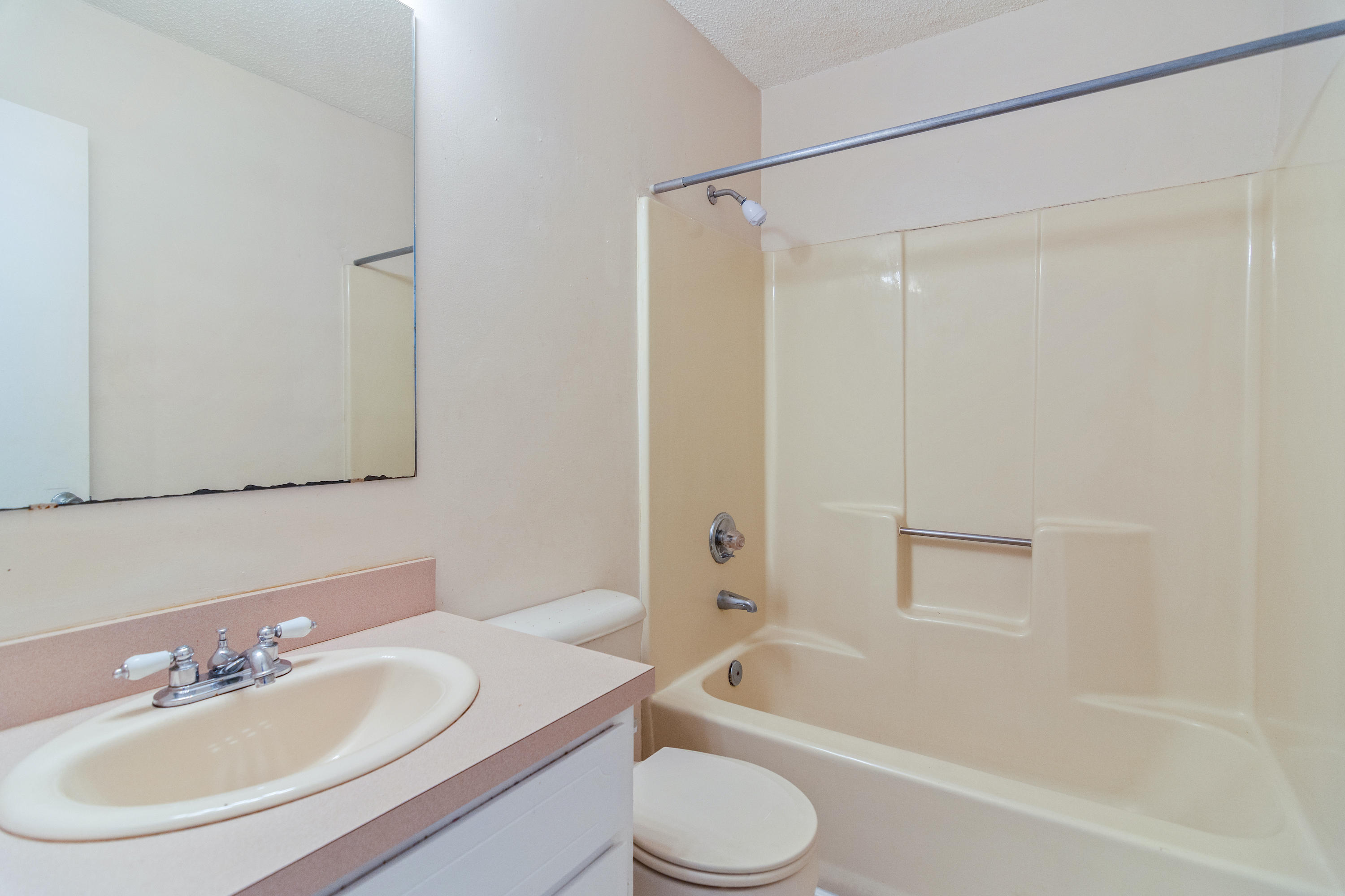 COUNTRY OAKS ESTATES PH 2 - Residential