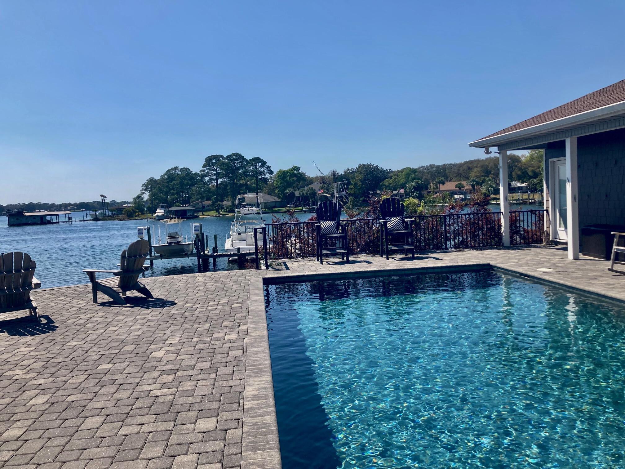 BELLA VISTA - Residential