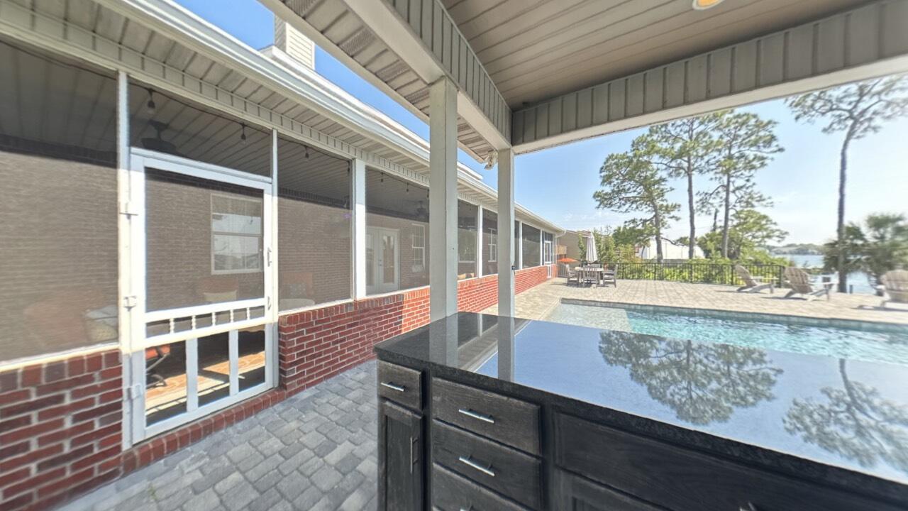 BELLA VISTA - Residential