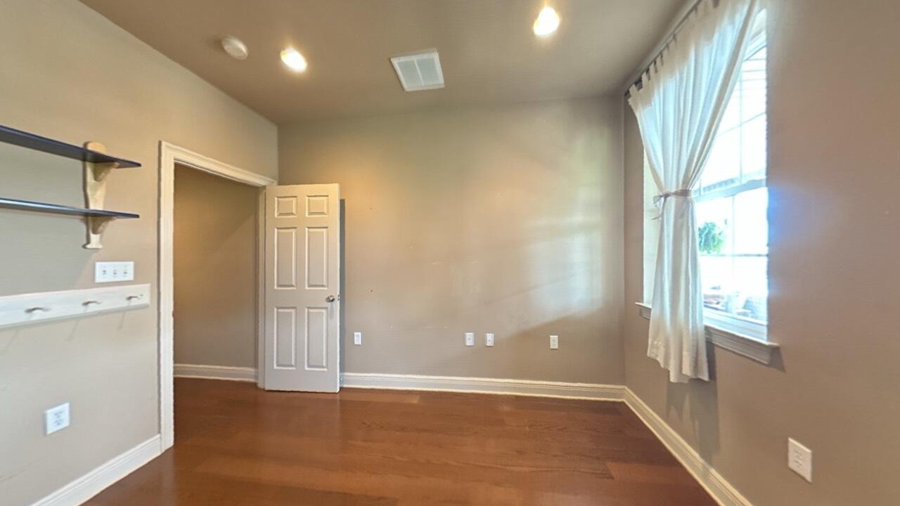 BELLA VISTA - Residential