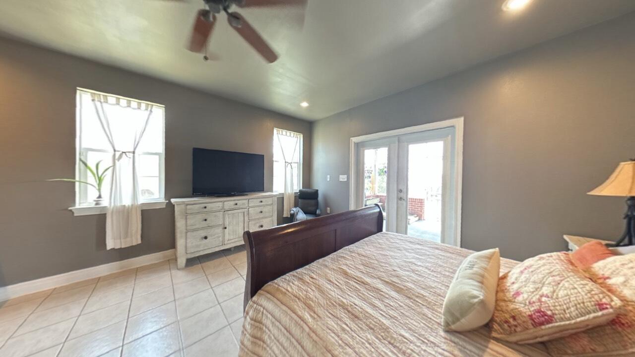 BELLA VISTA - Residential