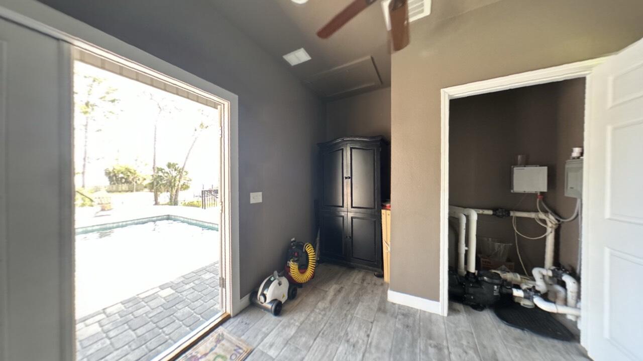 BELLA VISTA - Residential