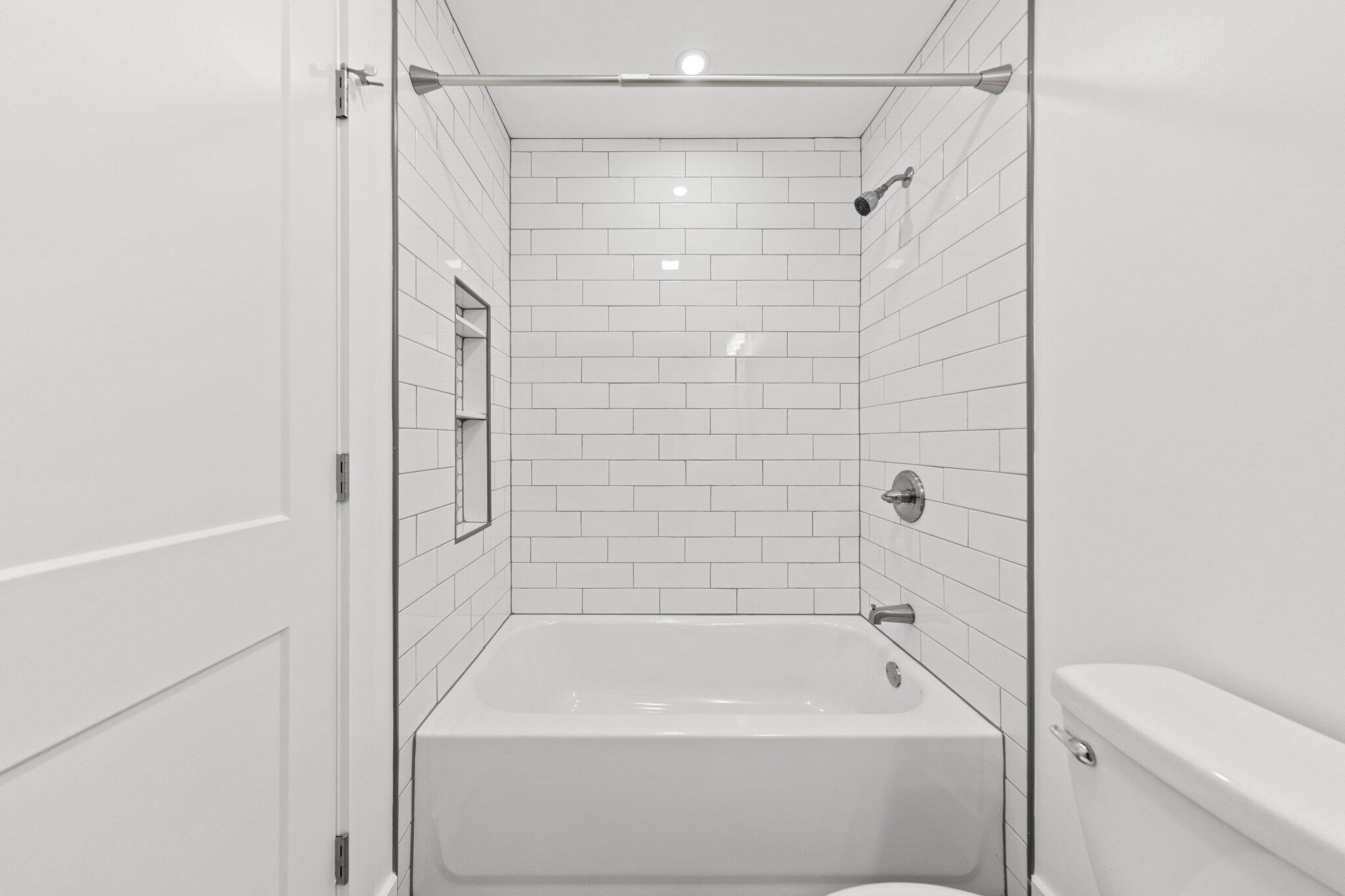 BAYOU POQUITO - Residential