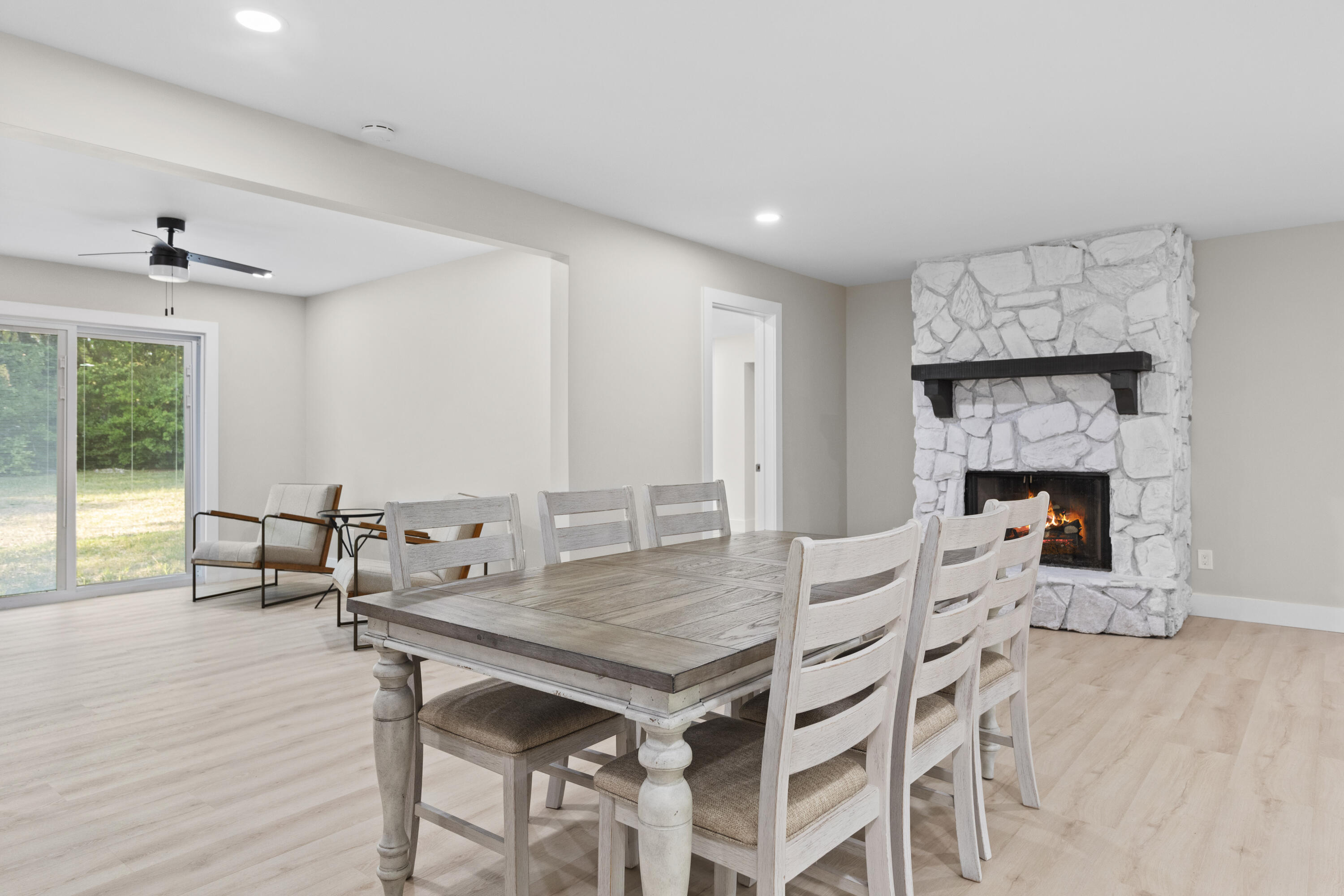 BAYOU POQUITO - Residential