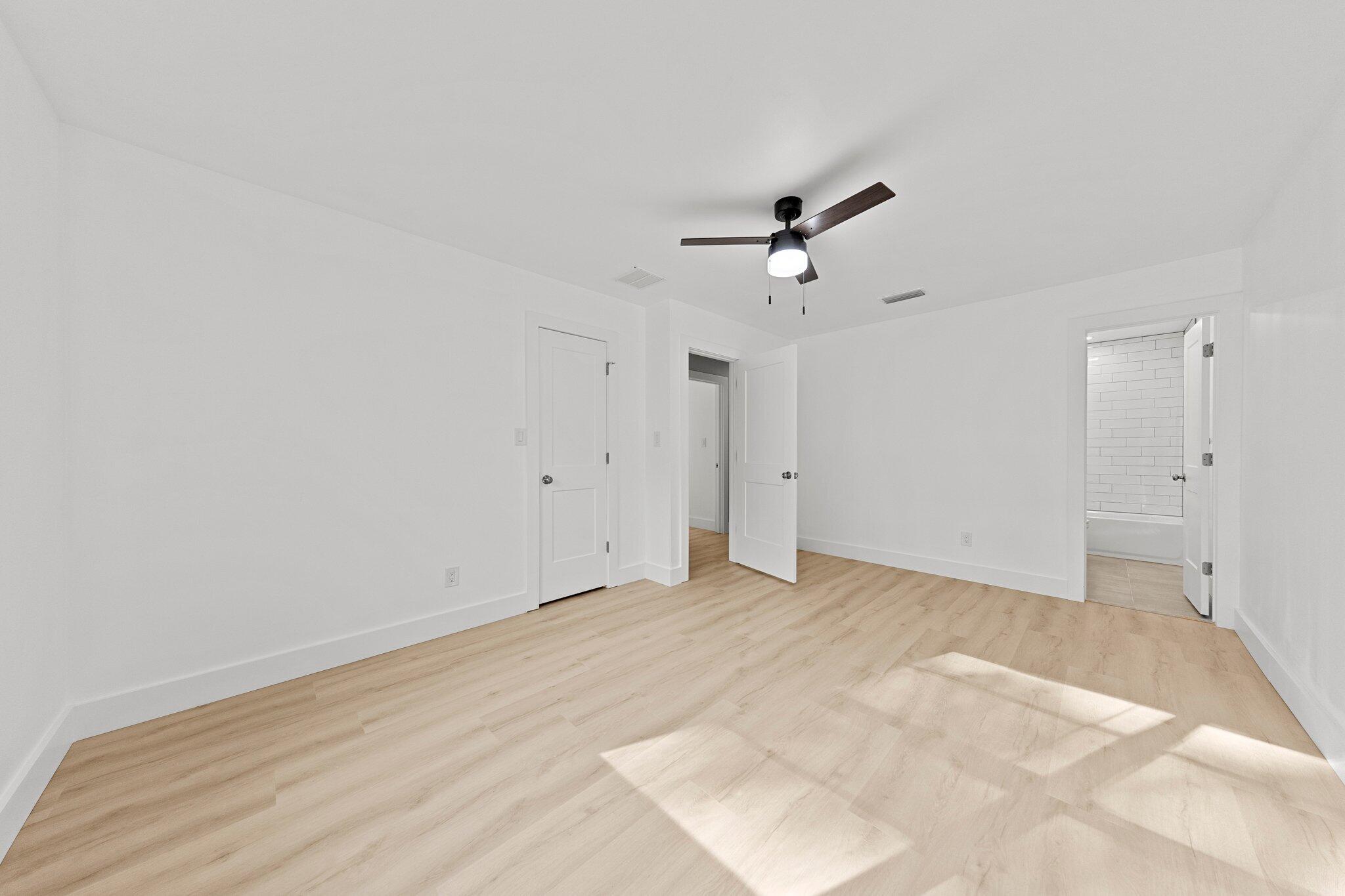 BAYOU POQUITO - Residential