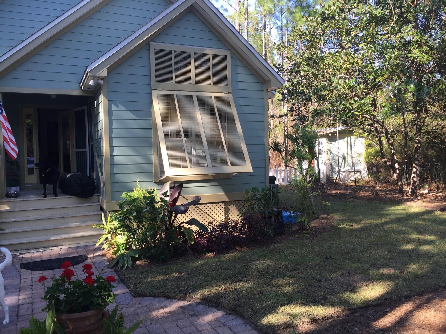 MAGNOLIA BEACH - Residential