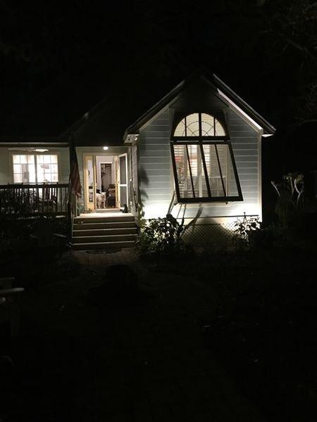 MAGNOLIA BEACH - Residential