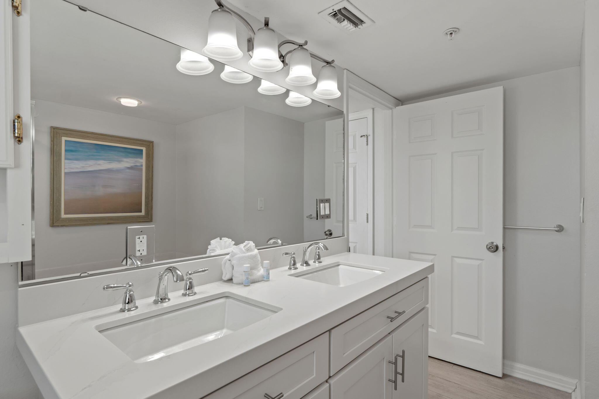 Pelican Beach Resort - Residential