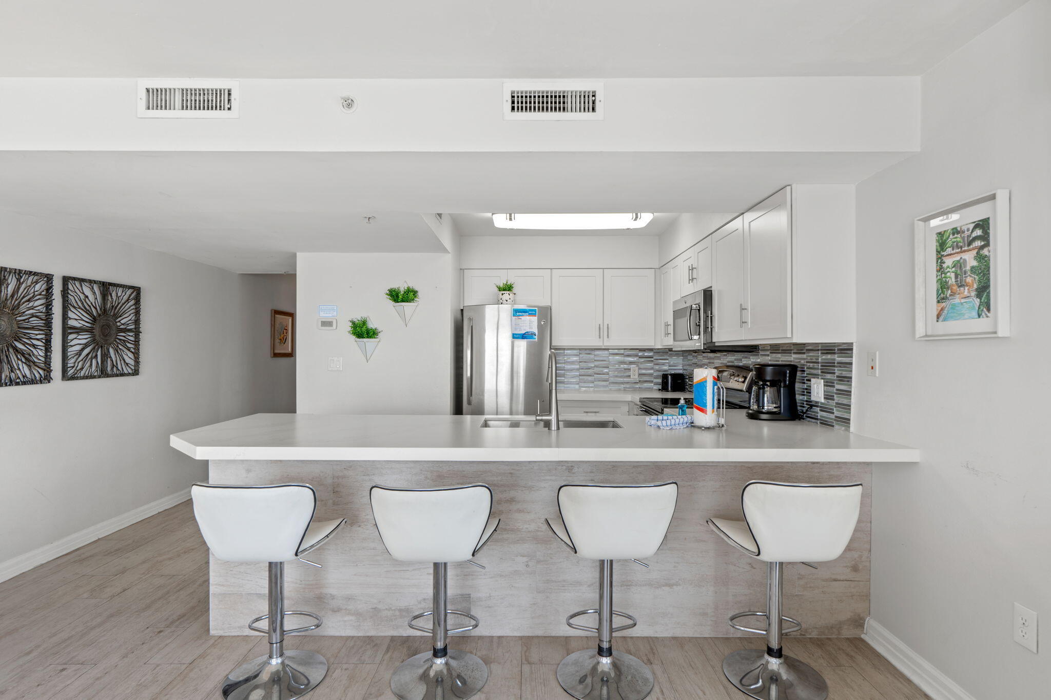 Pelican Beach Resort - Residential