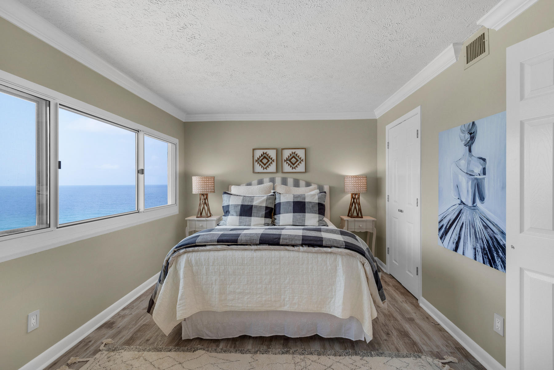 PINNACLE PORT - Residential