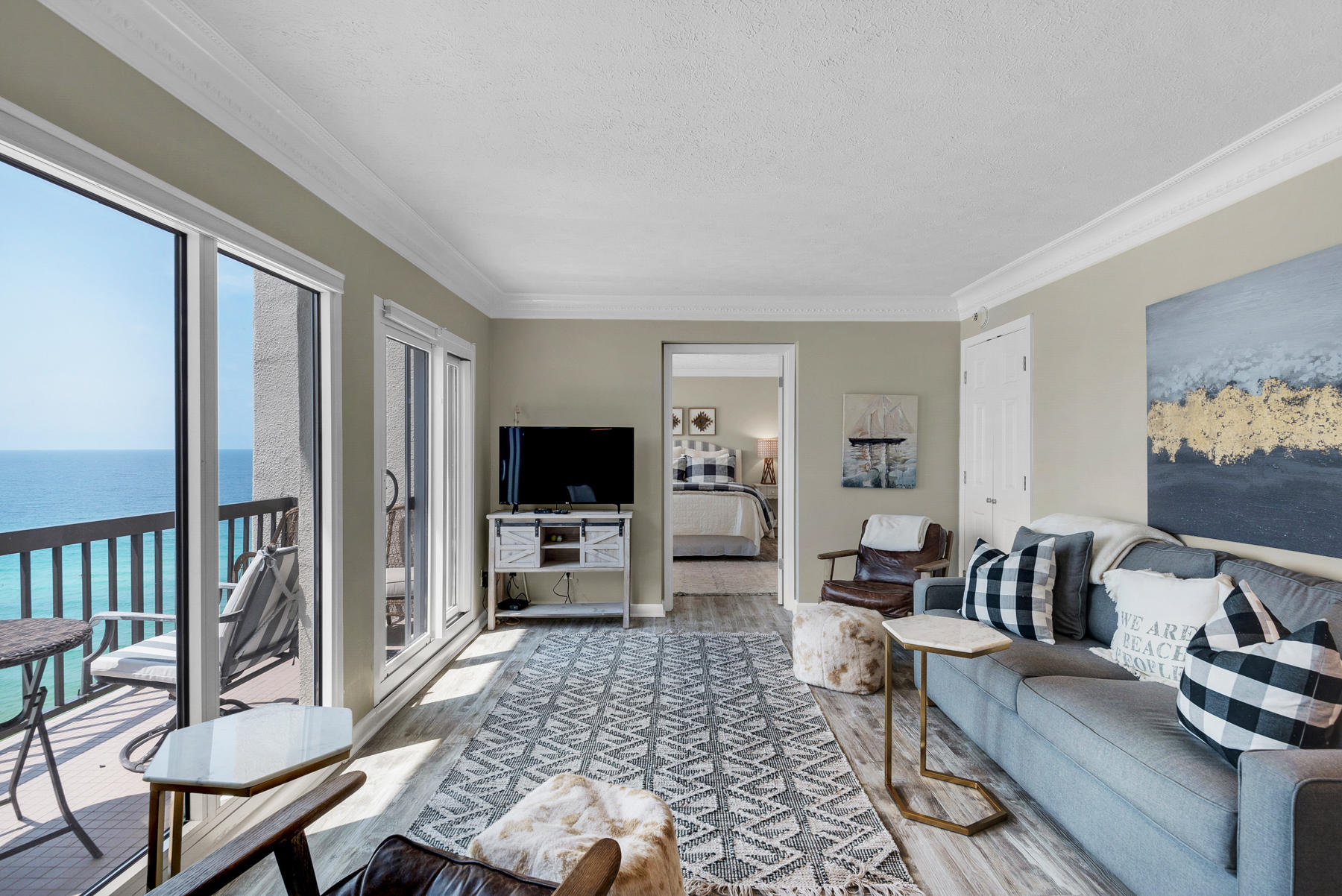 PINNACLE PORT - Residential