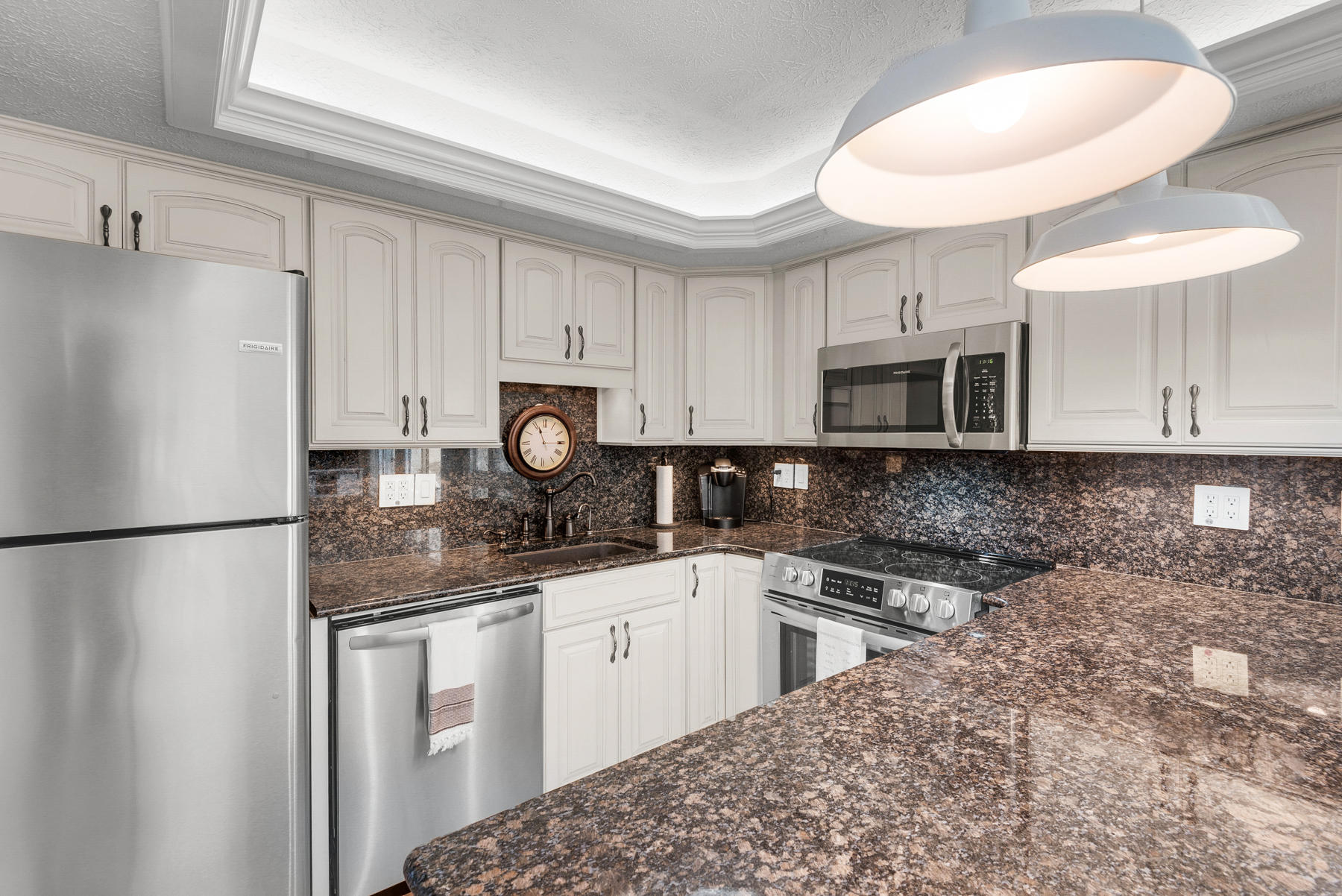 PINNACLE PORT - Residential