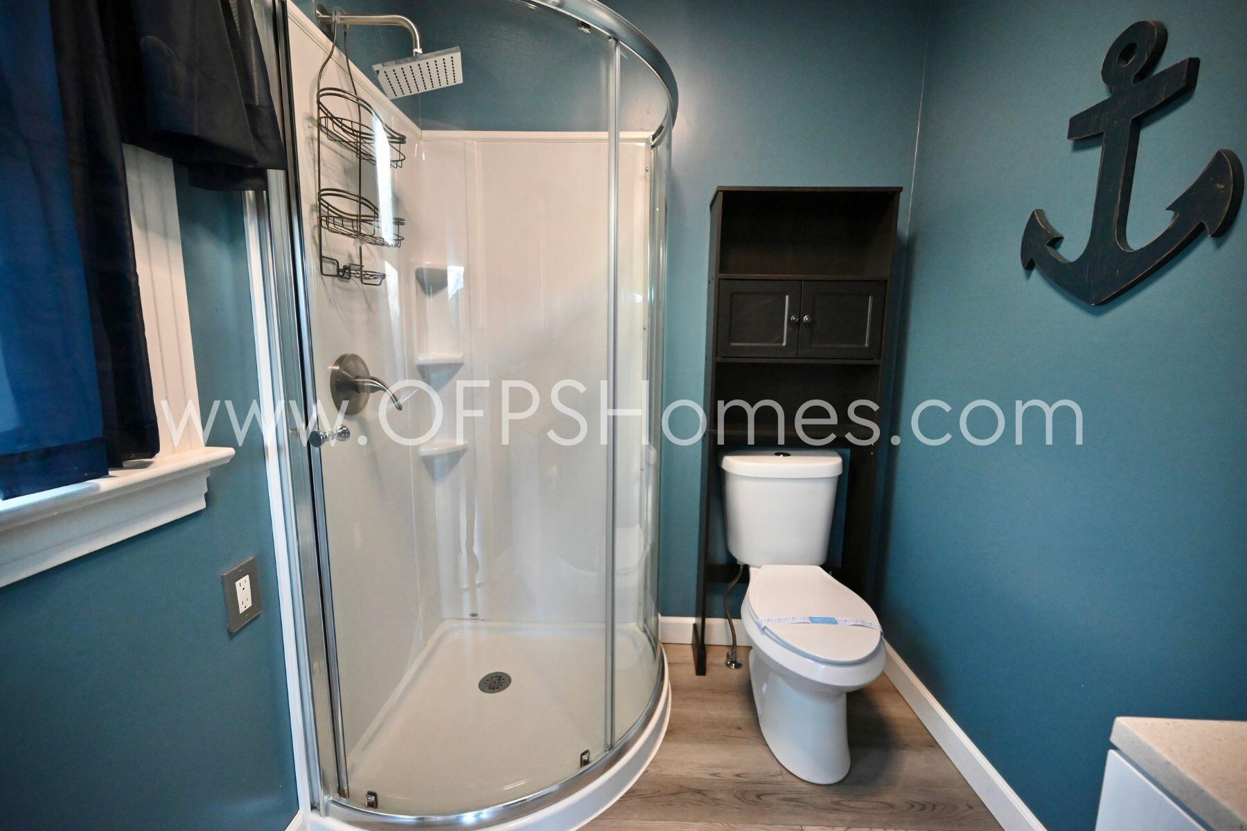 ELLIOTTS POINT - Residential Lease