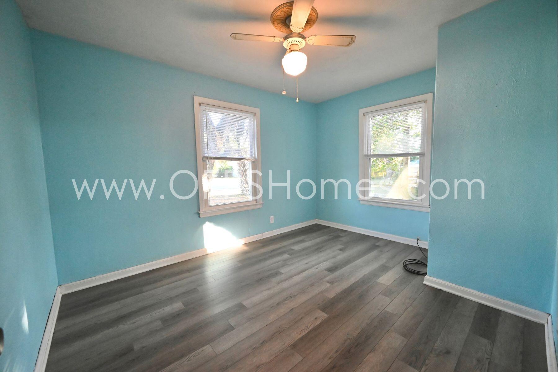 ELLIOTTS POINT - Residential Lease