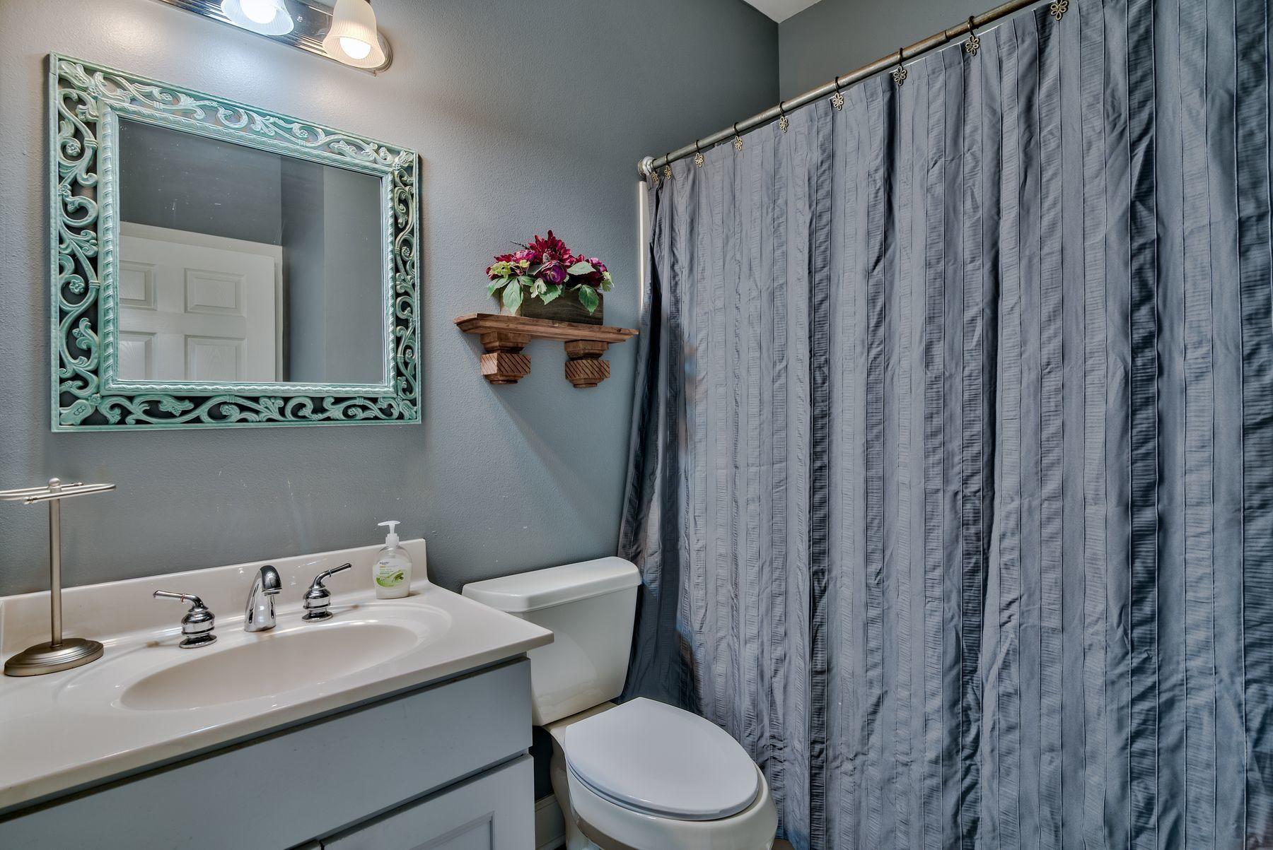 S/D OF SE4 - Residential