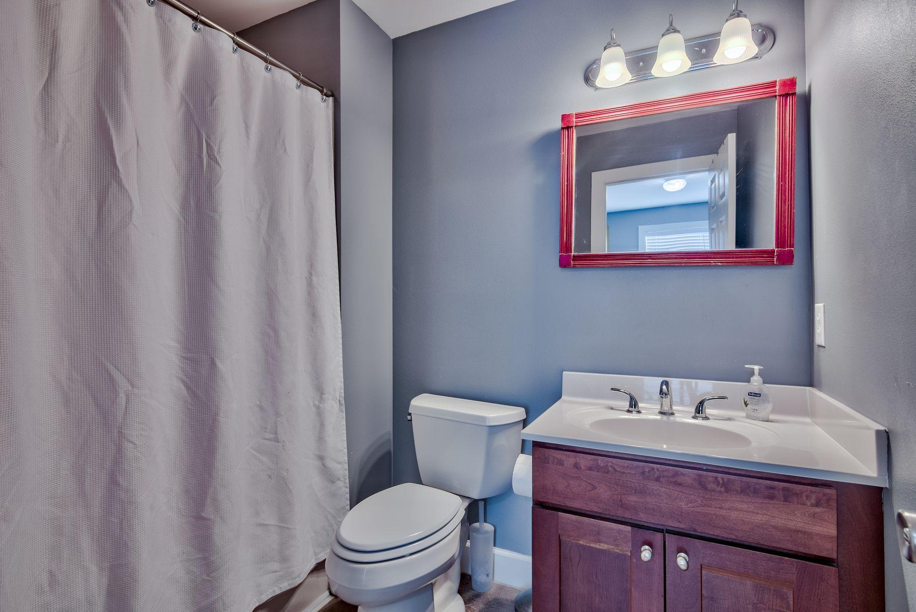 S/D OF SE4 - Residential