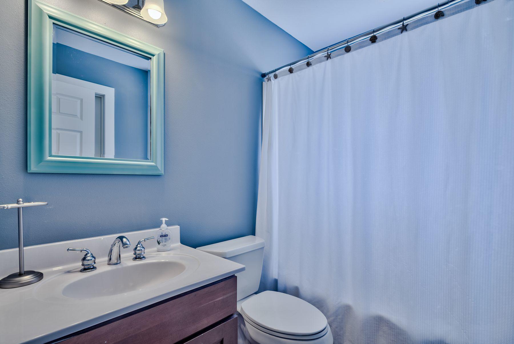 S/D OF SE4 - Residential