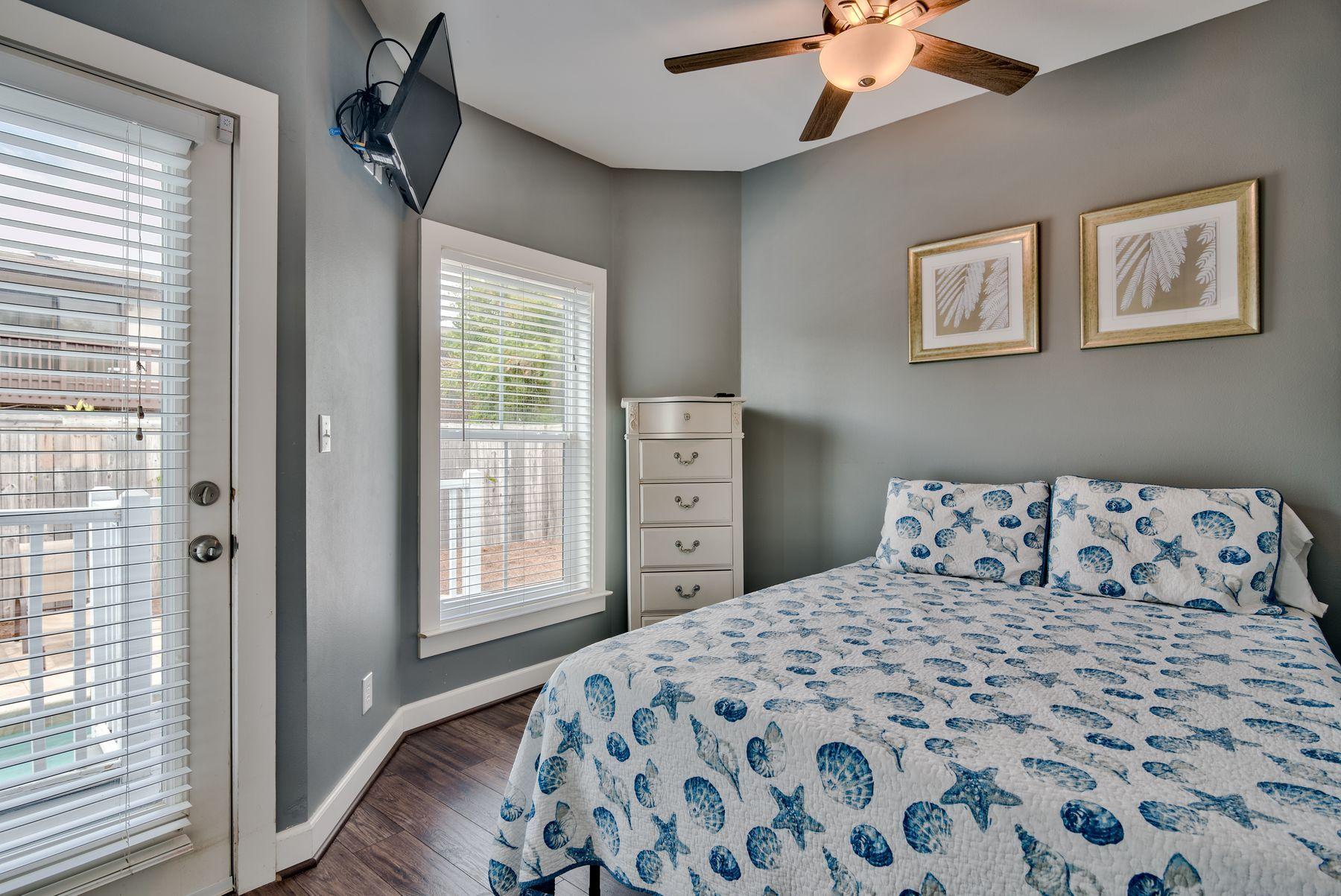 S/D OF SE4 - Residential