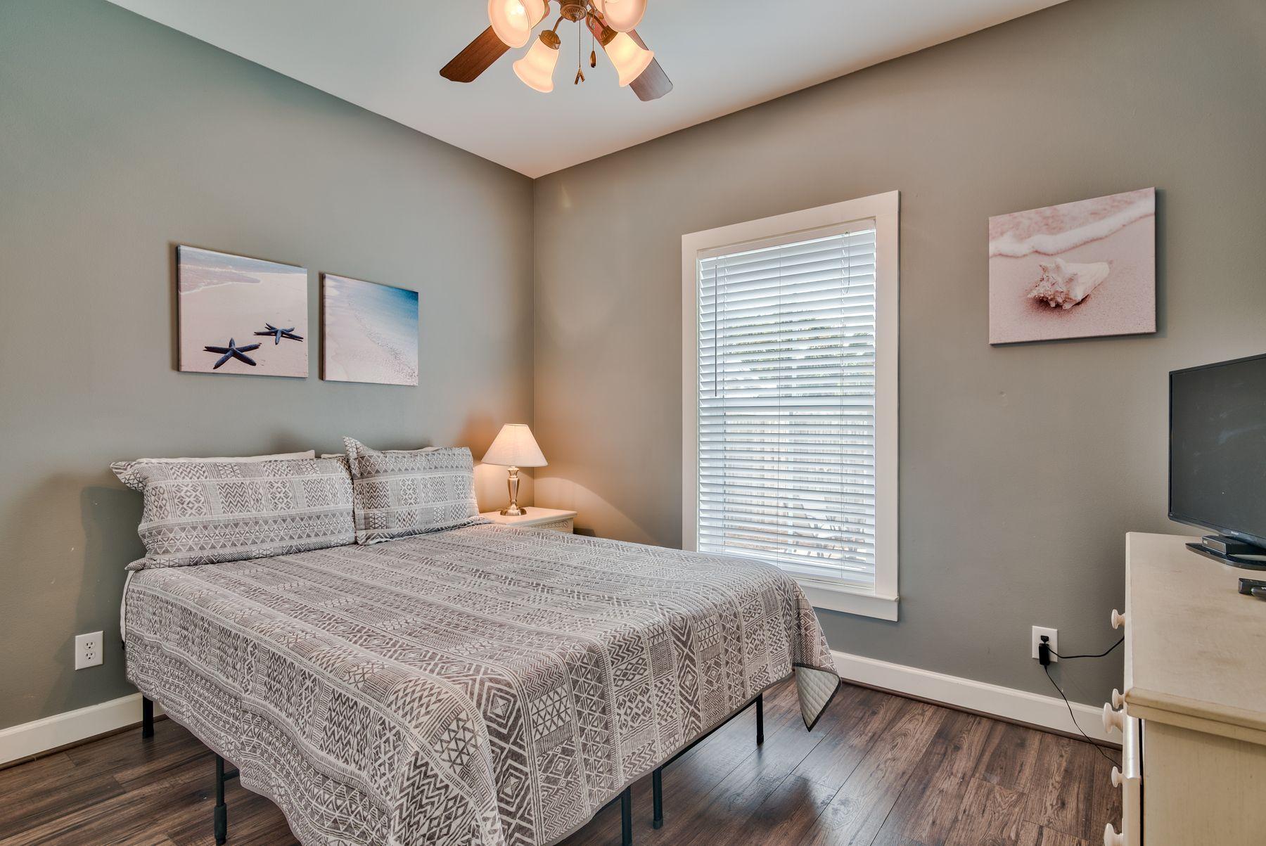 S/D OF SE4 - Residential