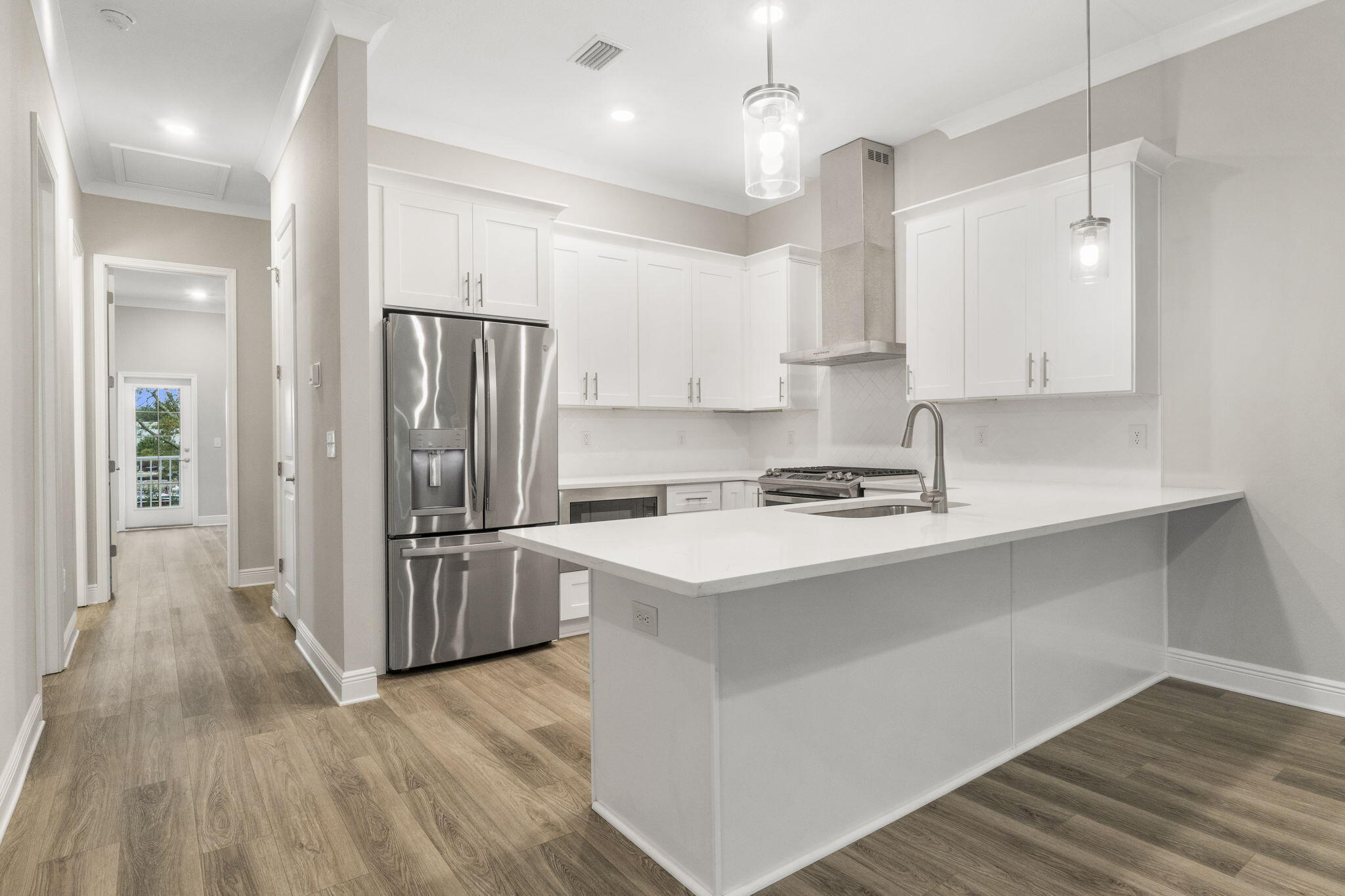 KARA LAKE TOWNHOMES - Residential Lease