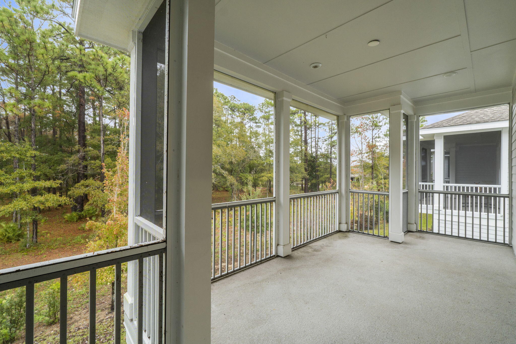 KARA LAKE TOWNHOMES - Residential Lease