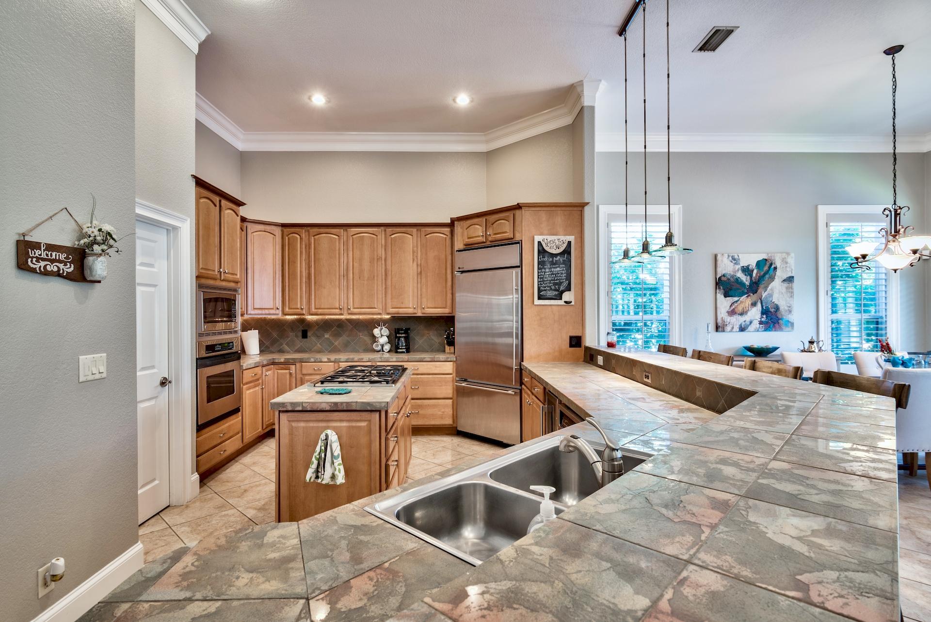 EMERALD LAKES PH 1 - Residential