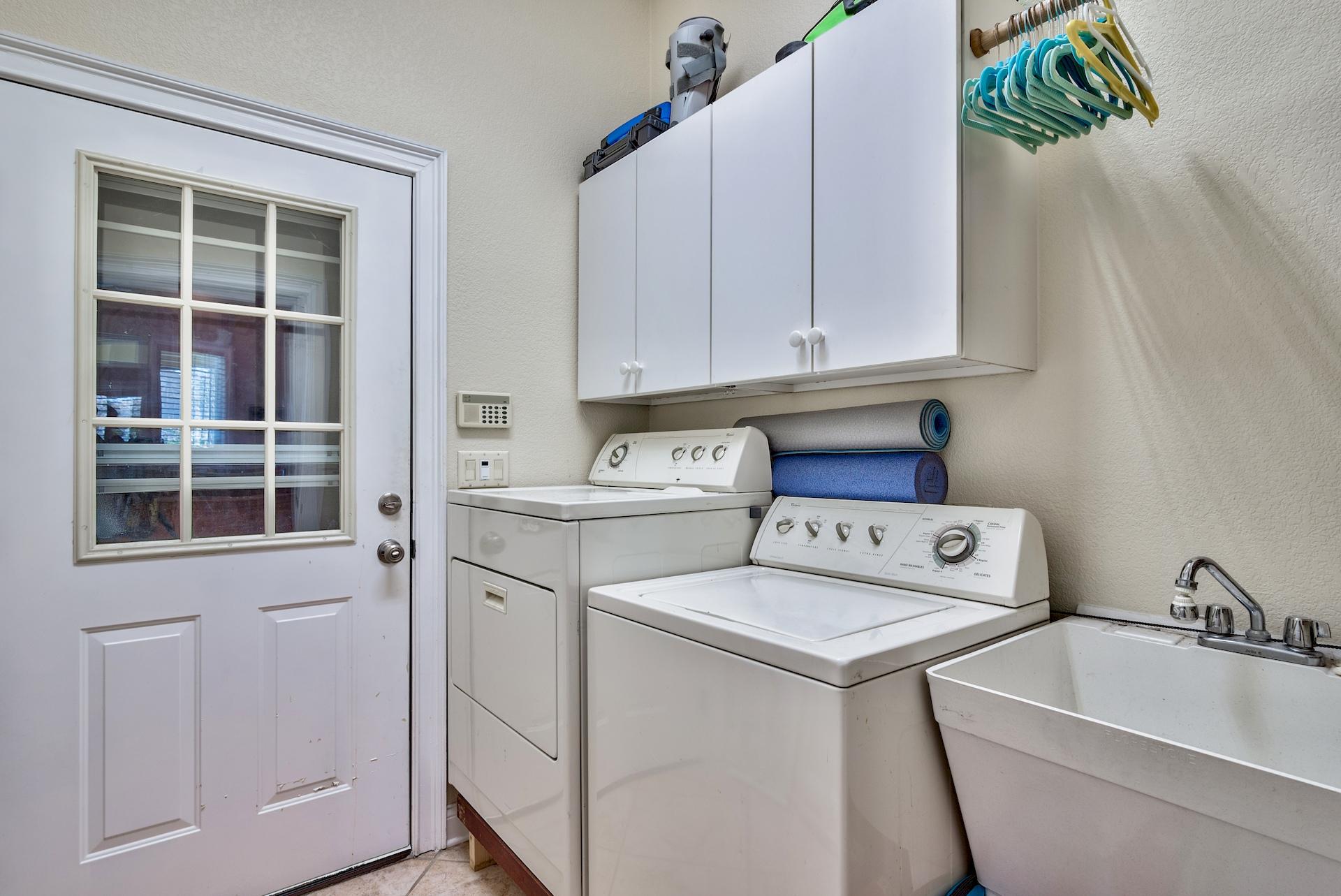 EMERALD LAKES PH 1 - Residential