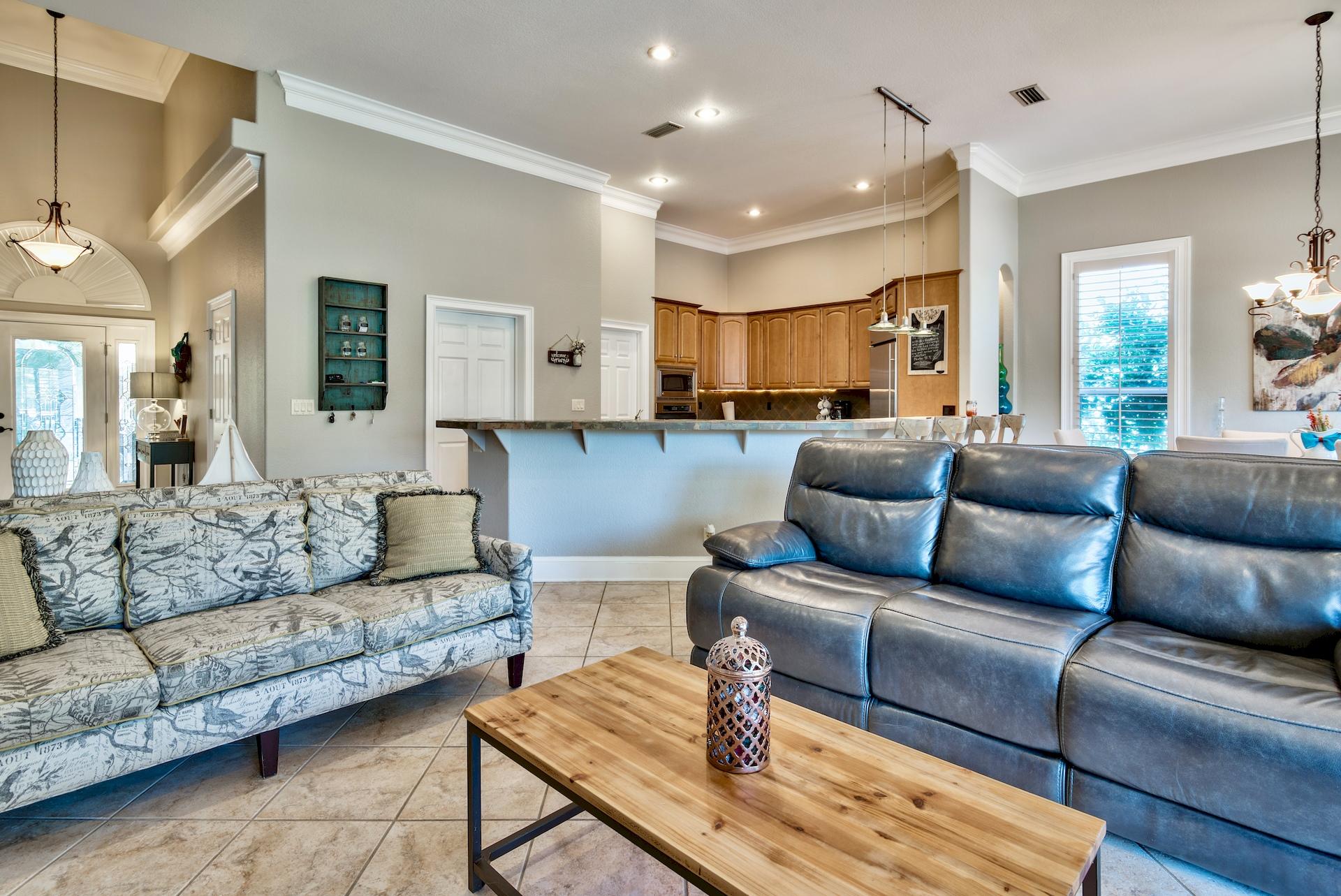 EMERALD LAKES PH 1 - Residential