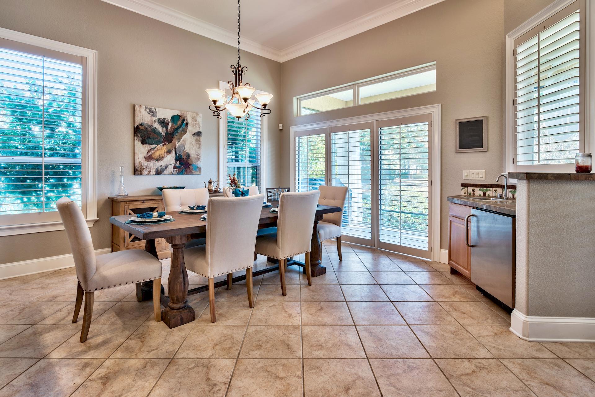 EMERALD LAKES PH 1 - Residential