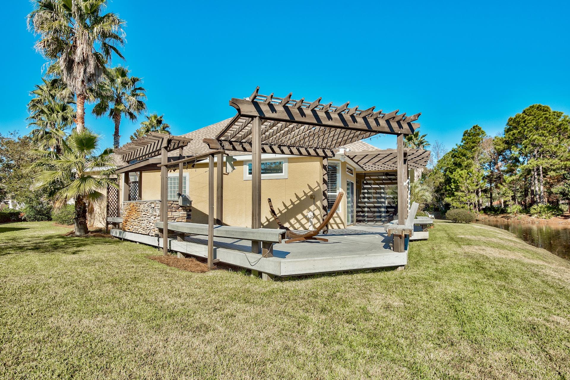 EMERALD LAKES PH 1 - Residential