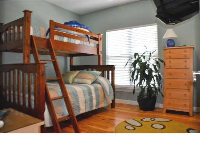 PRESTWICK PLACE - Residential