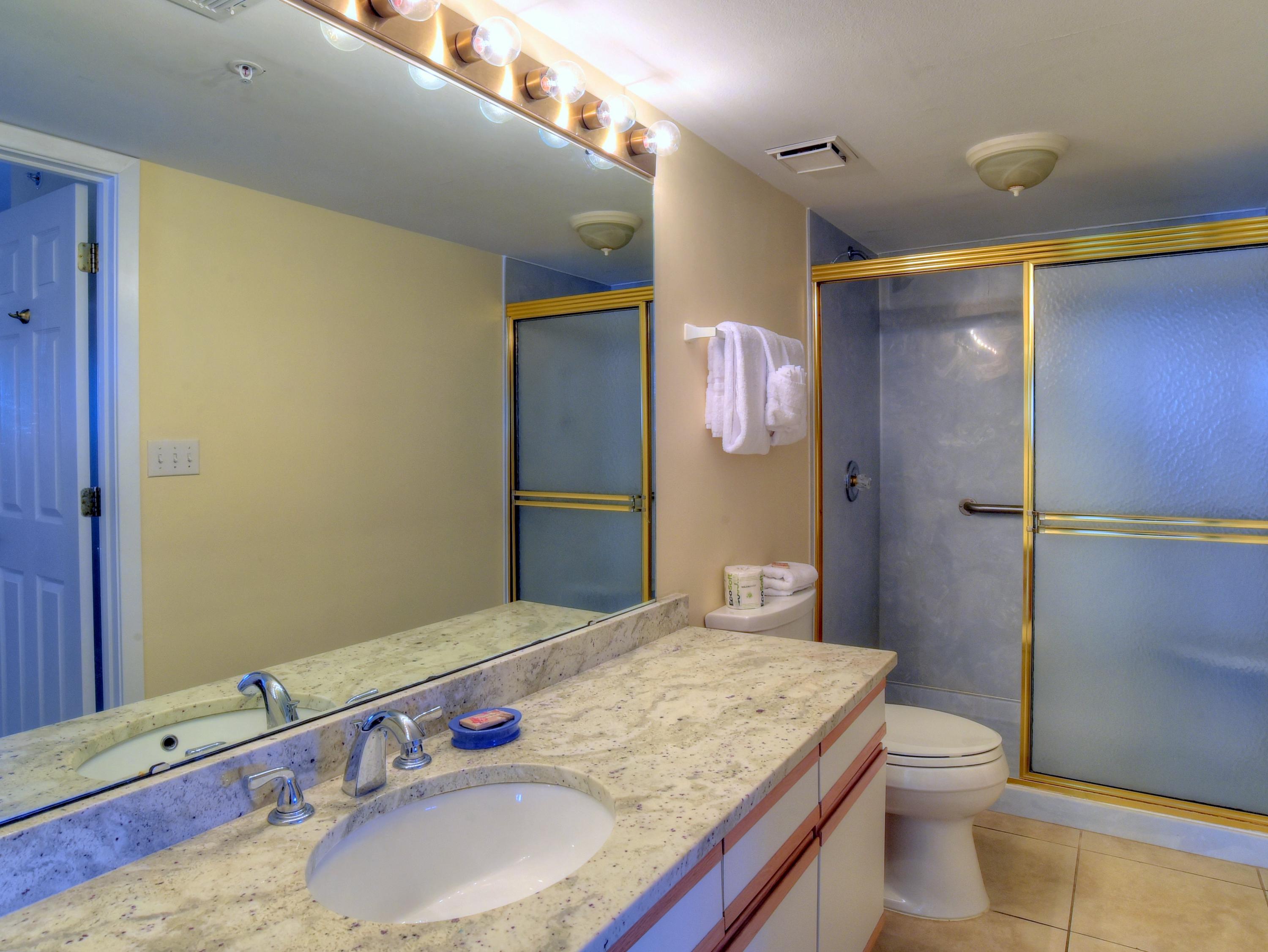 DESTIN GULFGATE CONDO - Residential