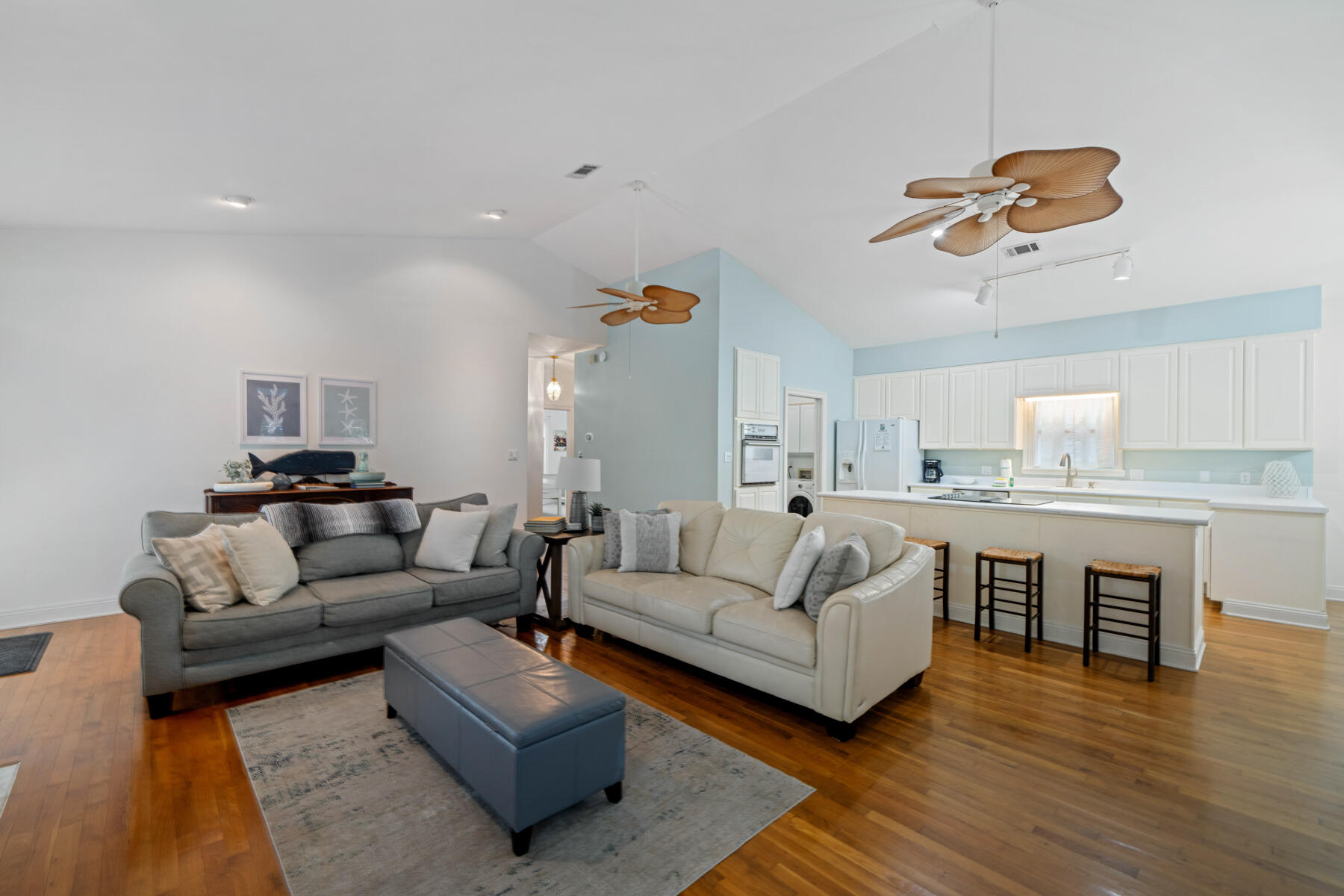 KOKOMO KOVE - Residential