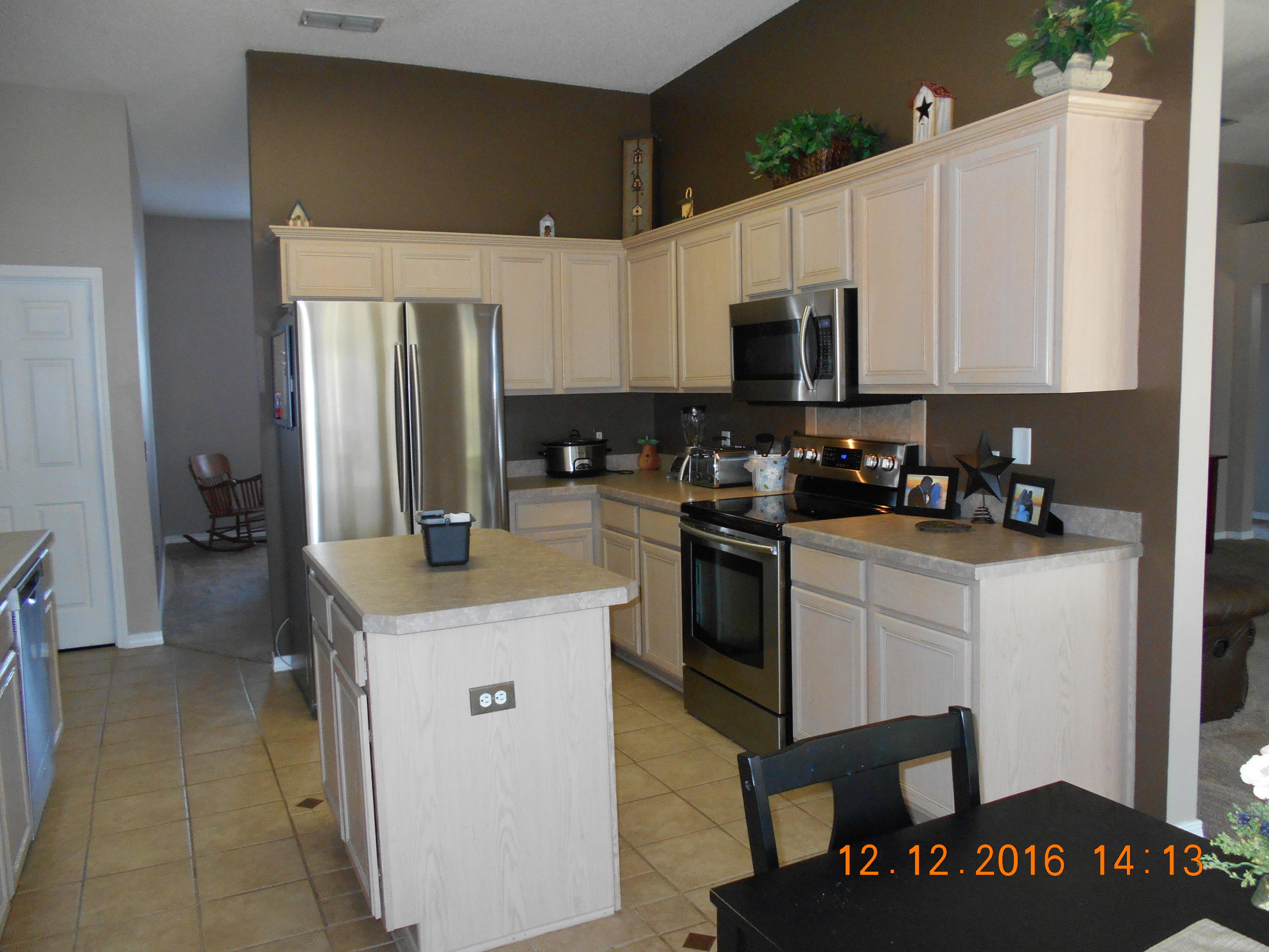 COUNTRYVIEW ESTATES 10TH ADDN - Residential