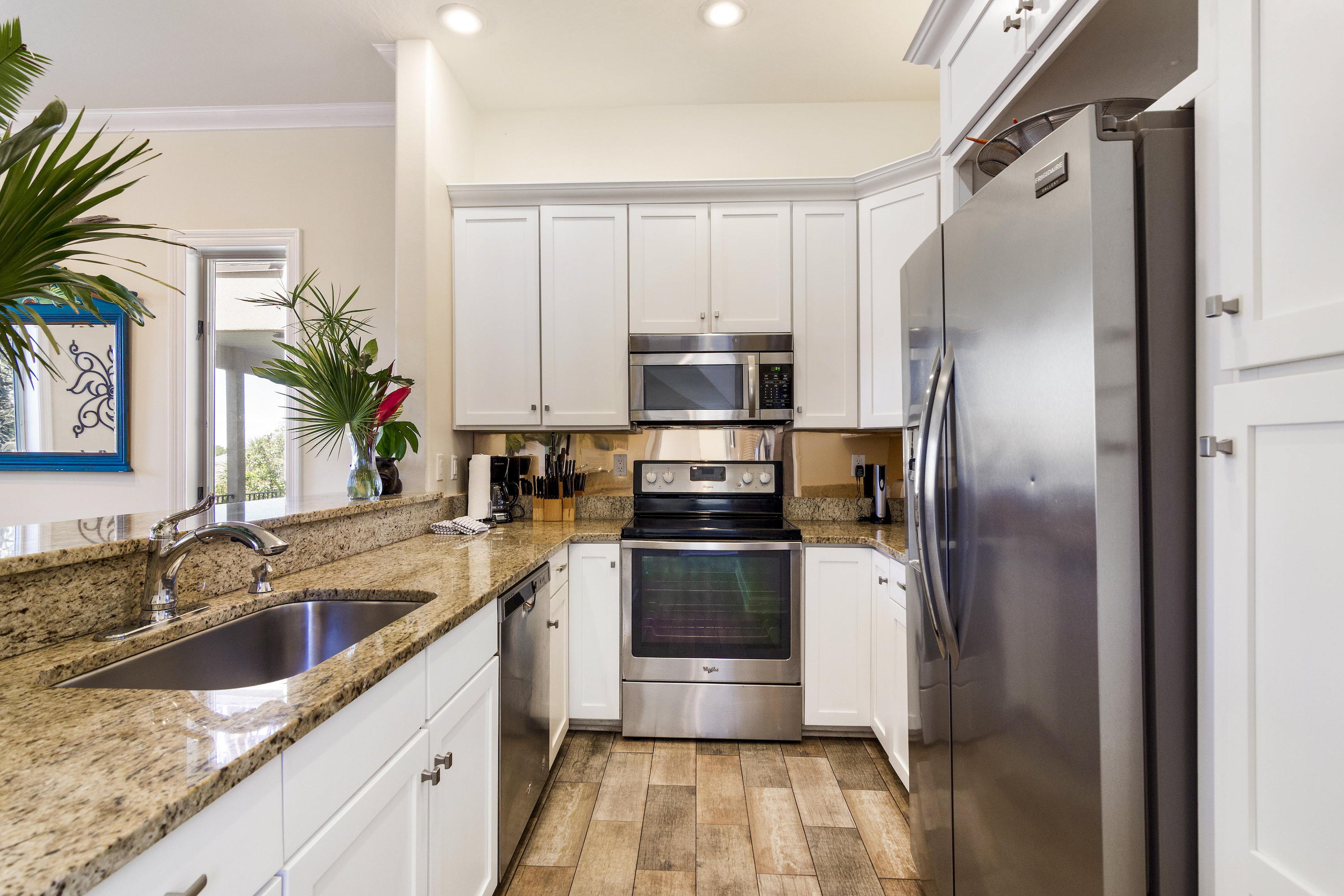 TERRA COTTA TERRACE - Residential