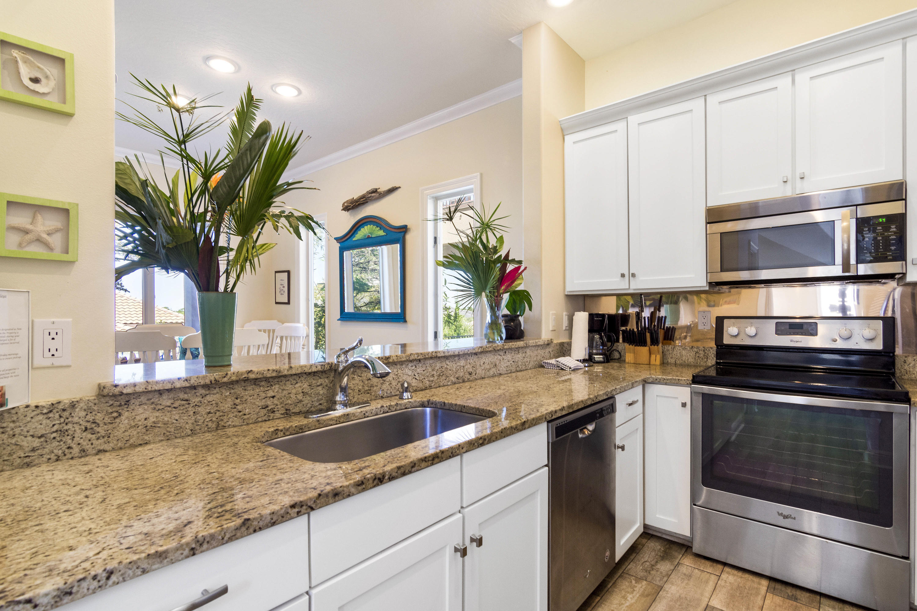 TERRA COTTA TERRACE - Residential