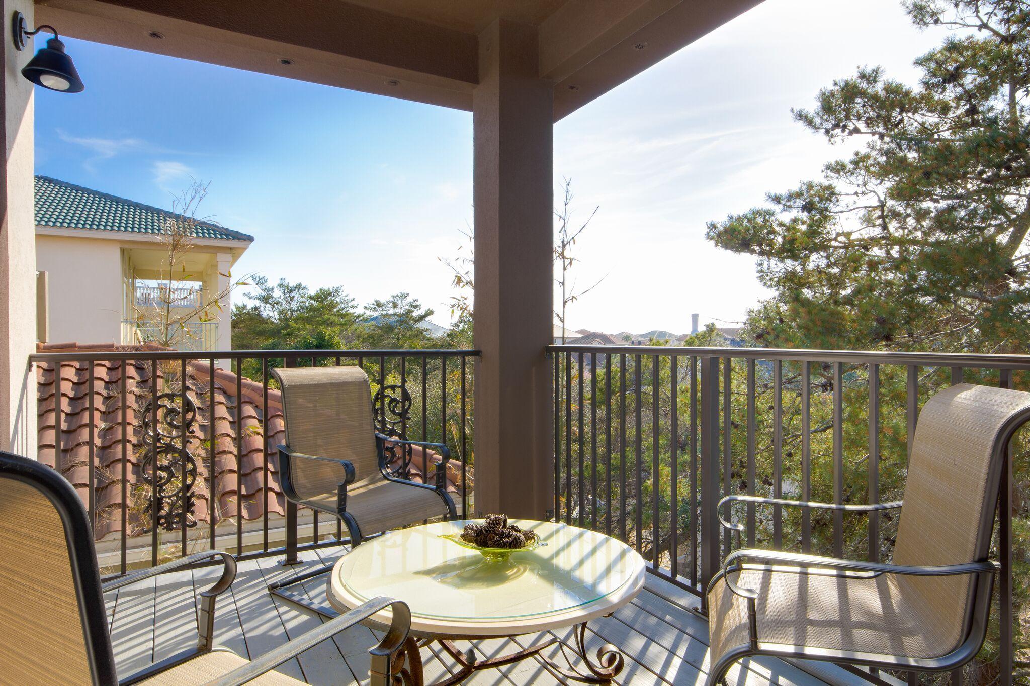 TERRA COTTA TERRACE - Residential