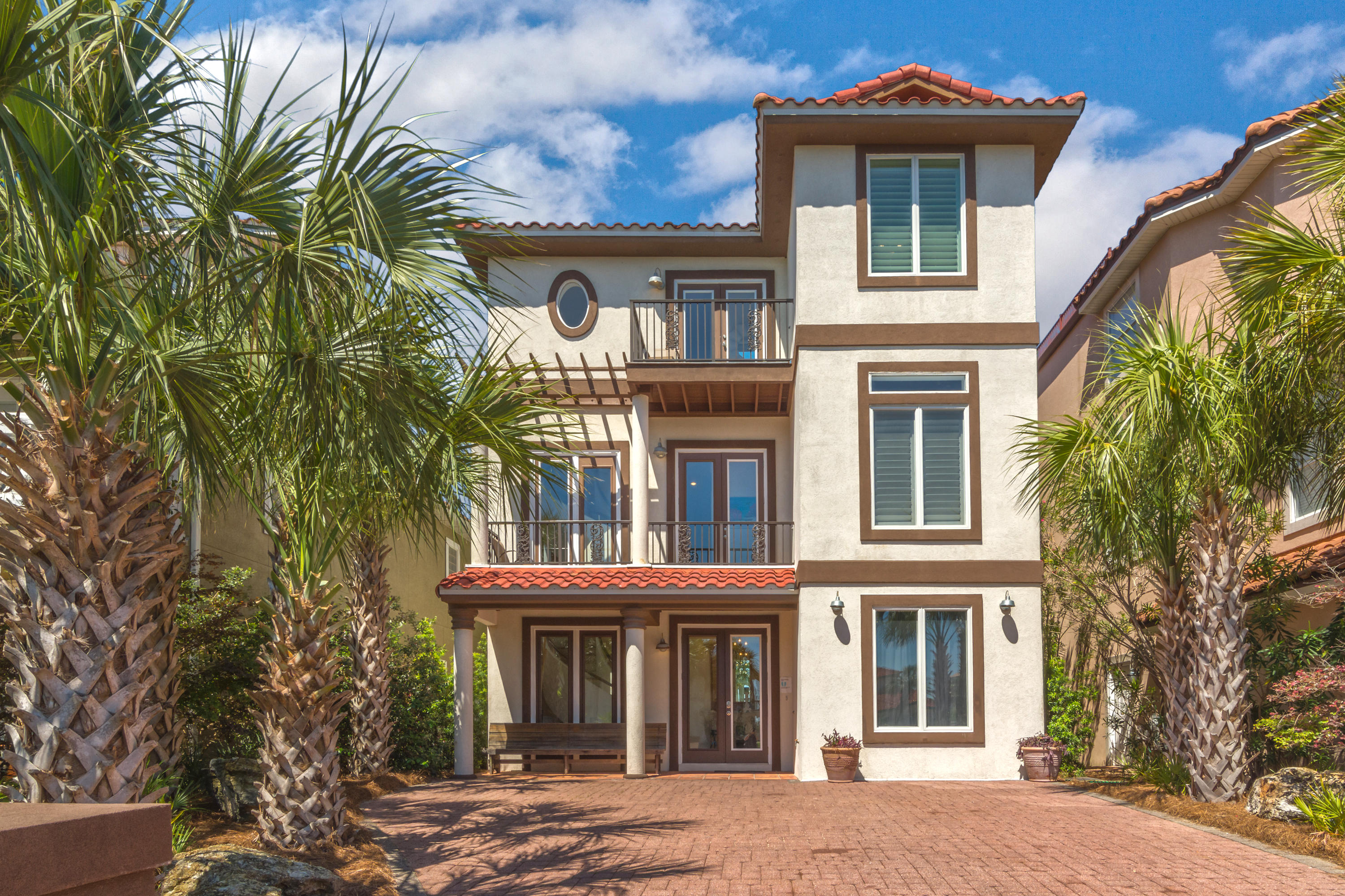 TERRA COTTA TERRACE - Residential