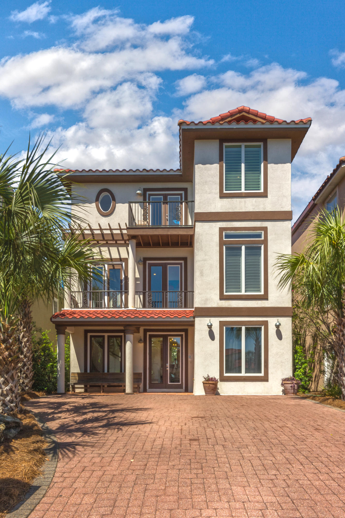 TERRA COTTA TERRACE - Residential