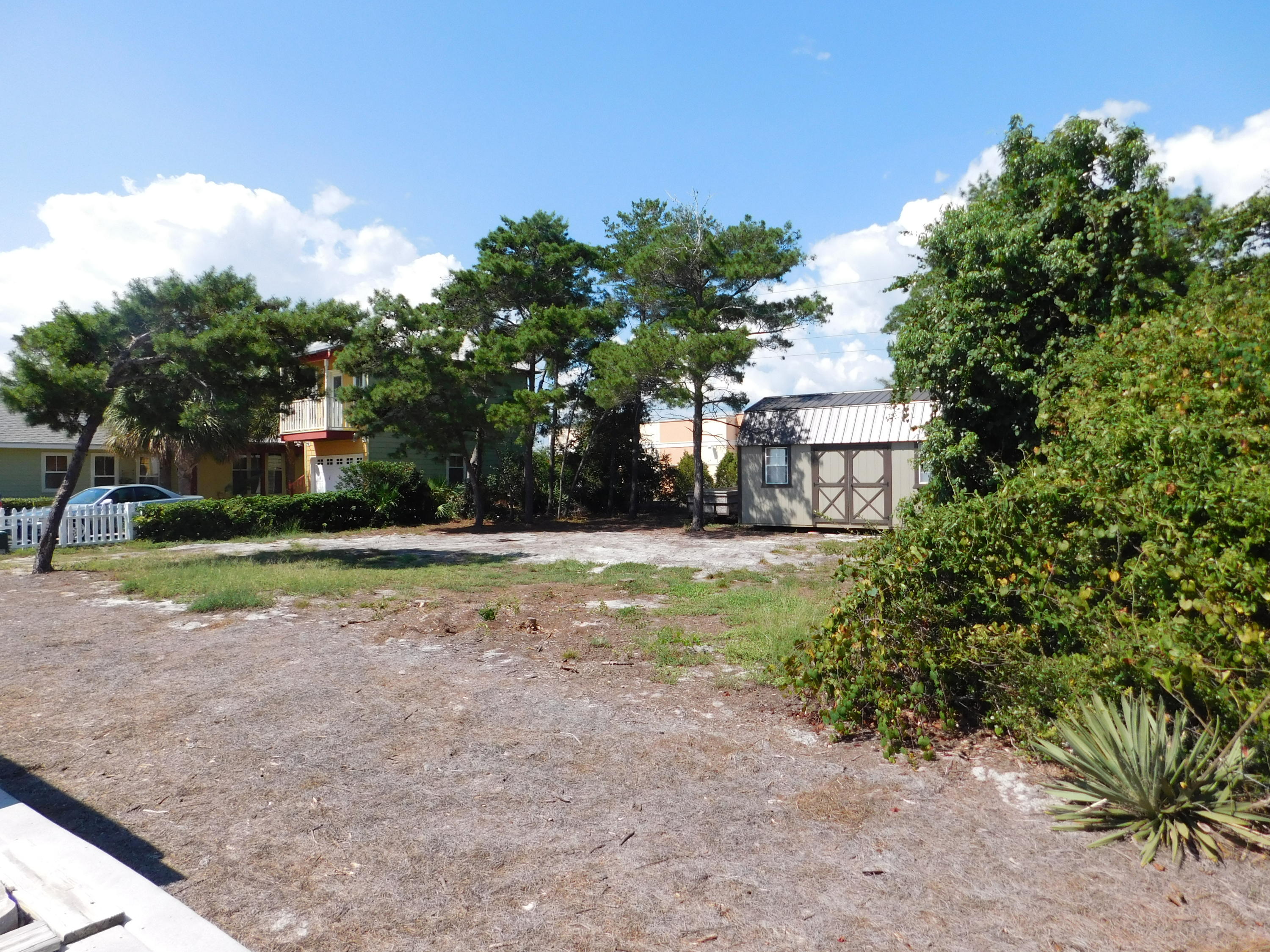 CRYSTAL BEACH COTTAGES PH 2 - Land