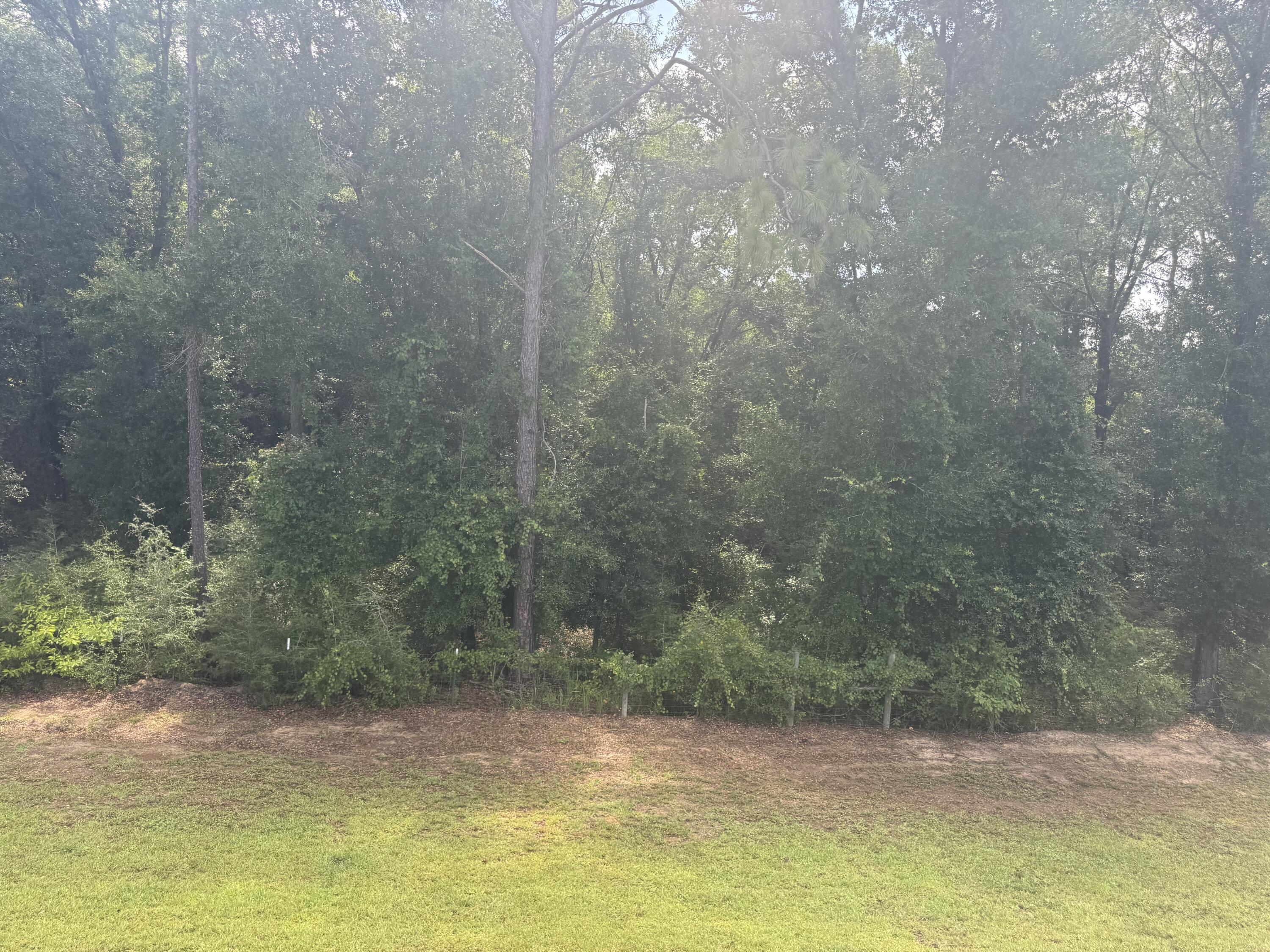 CRESTVIEW SUBURB - Residential Lease