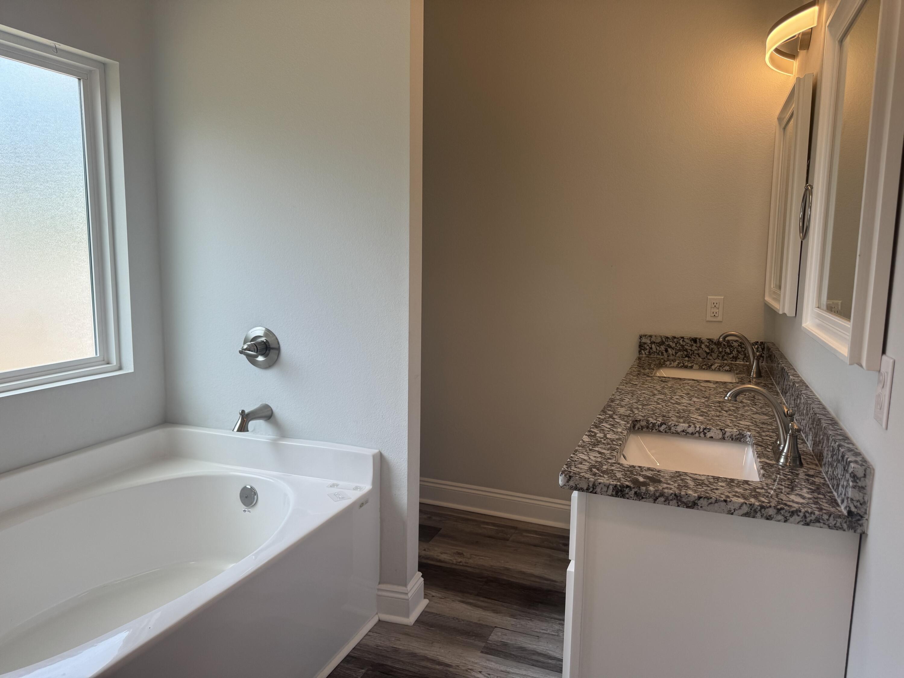 CRESTVIEW SUBURB - Residential Lease