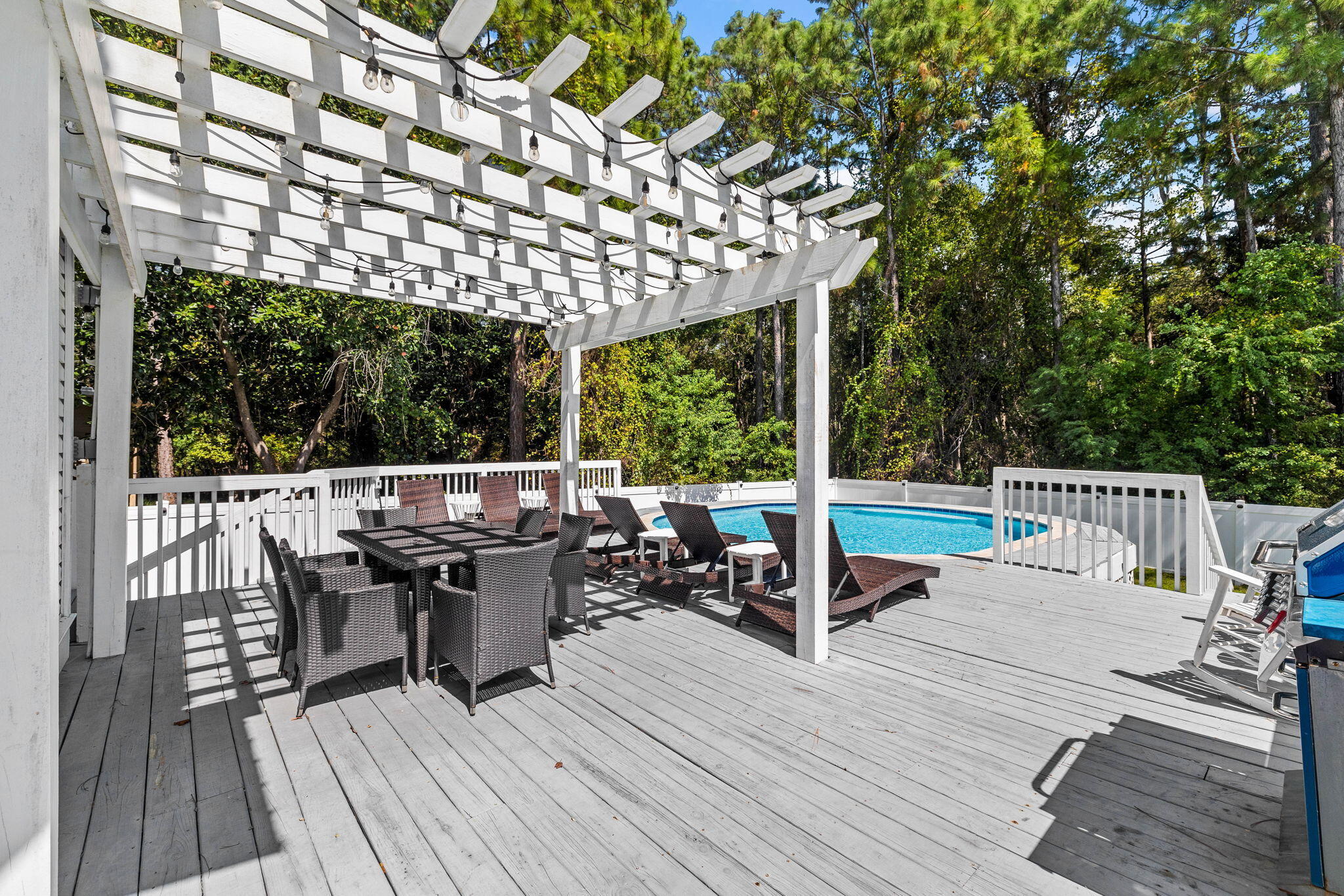 GULF SHORE MANOR - Residential