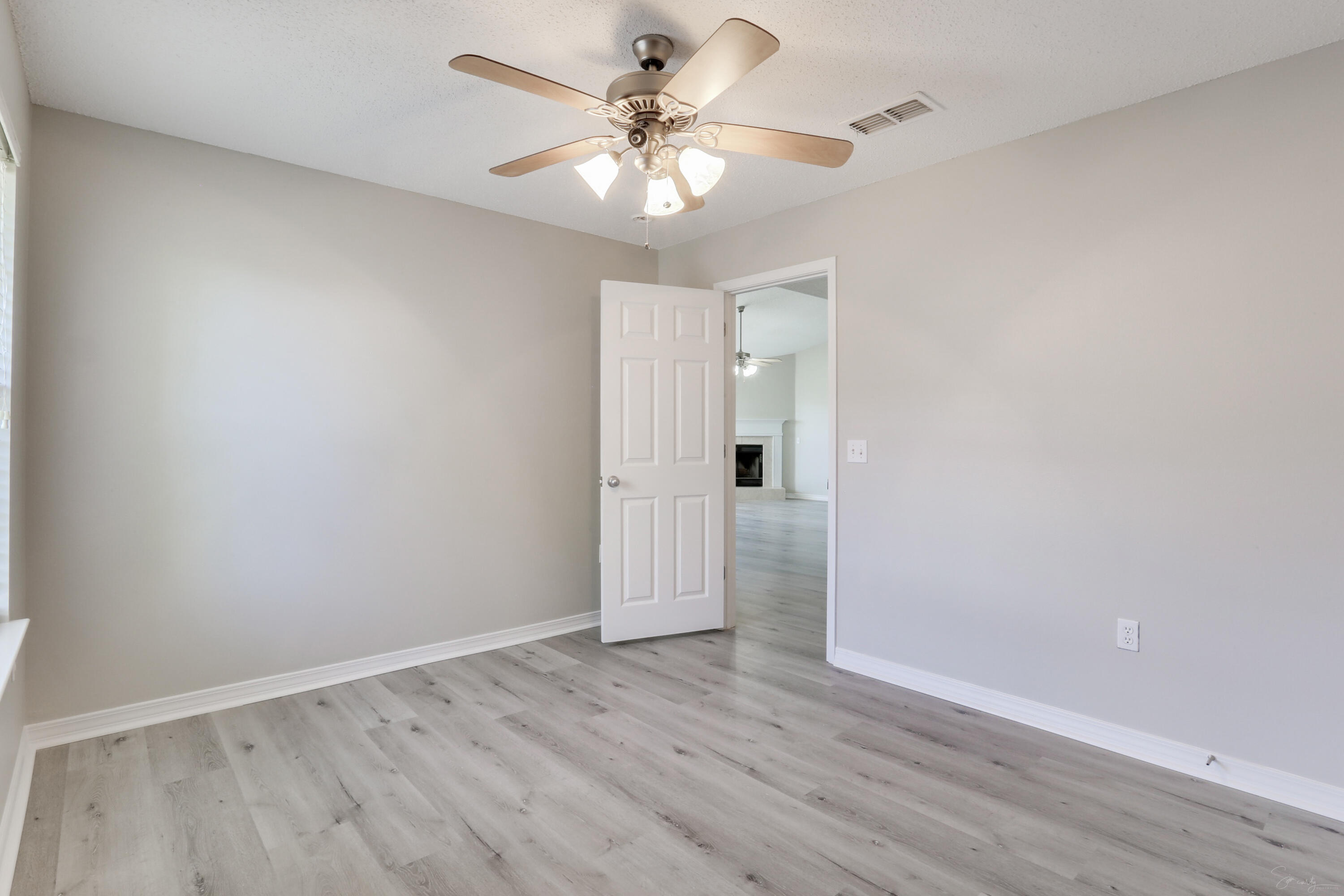 IRON GATE S/D PH I - Residential