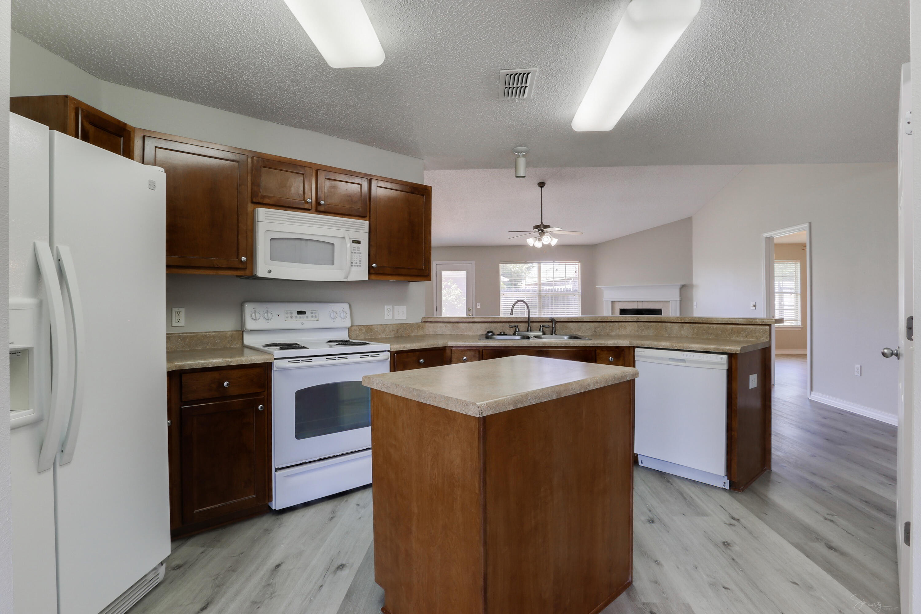 IRON GATE S/D PH I - Residential