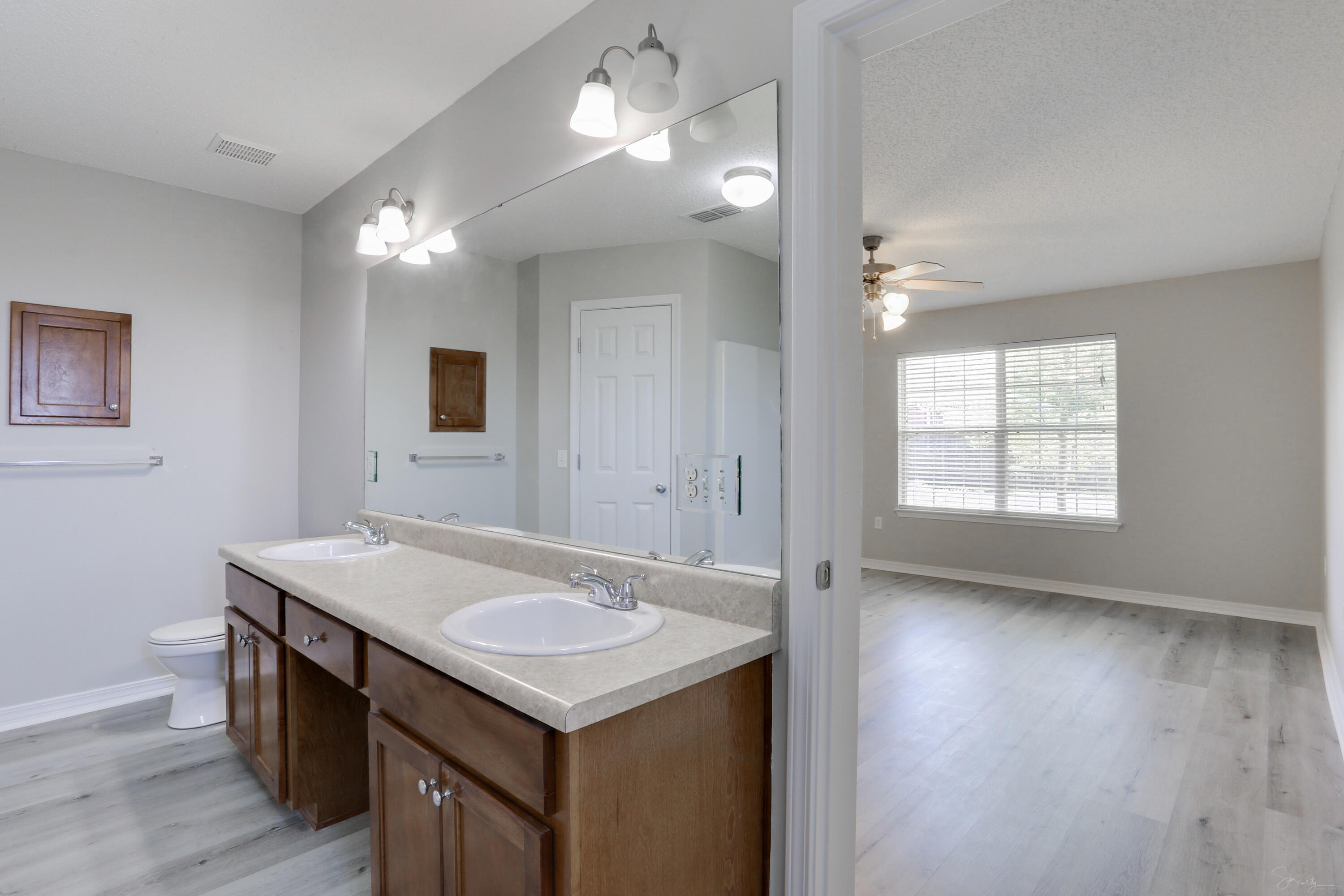 IRON GATE S/D PH I - Residential