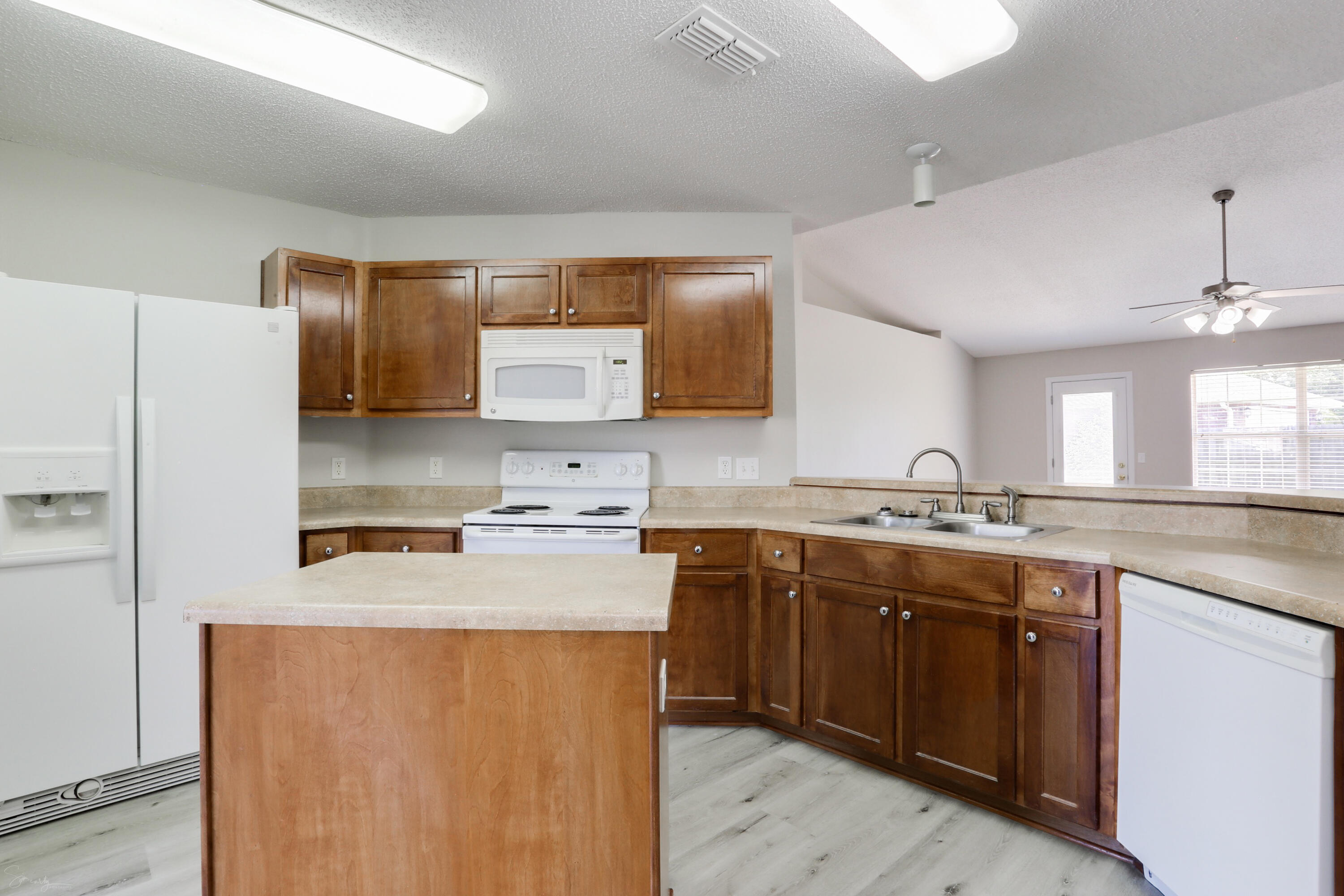 IRON GATE S/D PH I - Residential