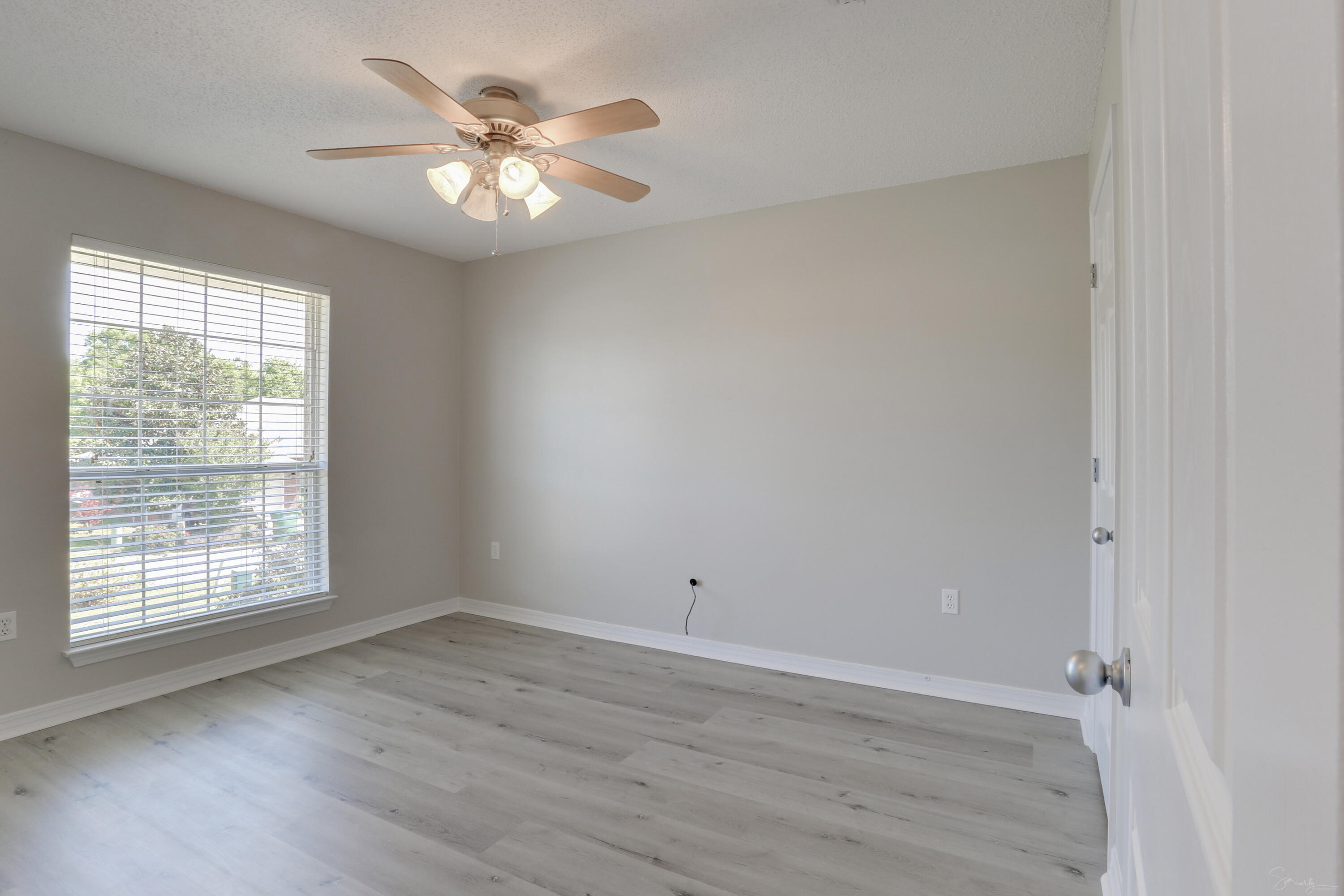 IRON GATE S/D PH I - Residential