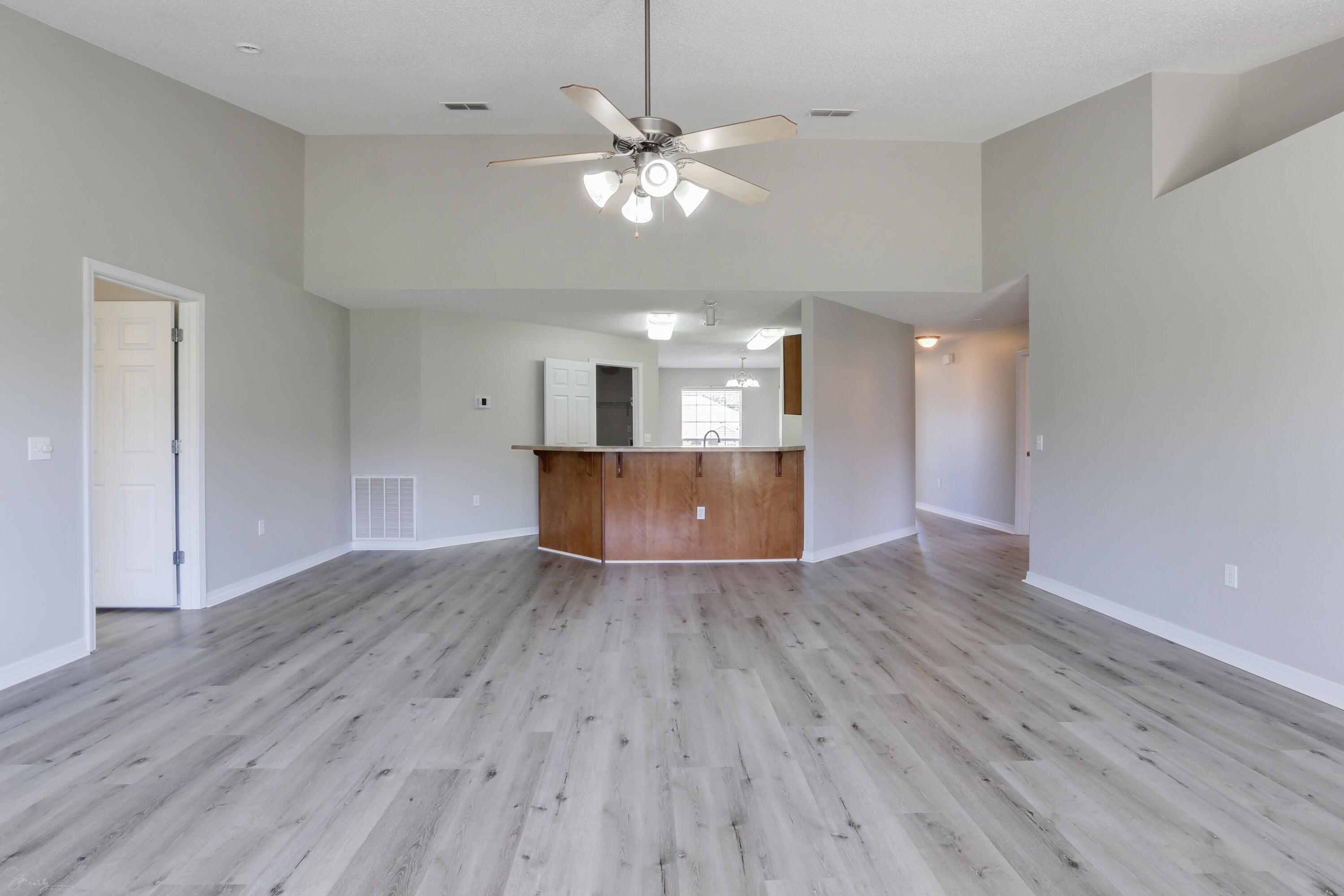 IRON GATE S/D PH I - Residential