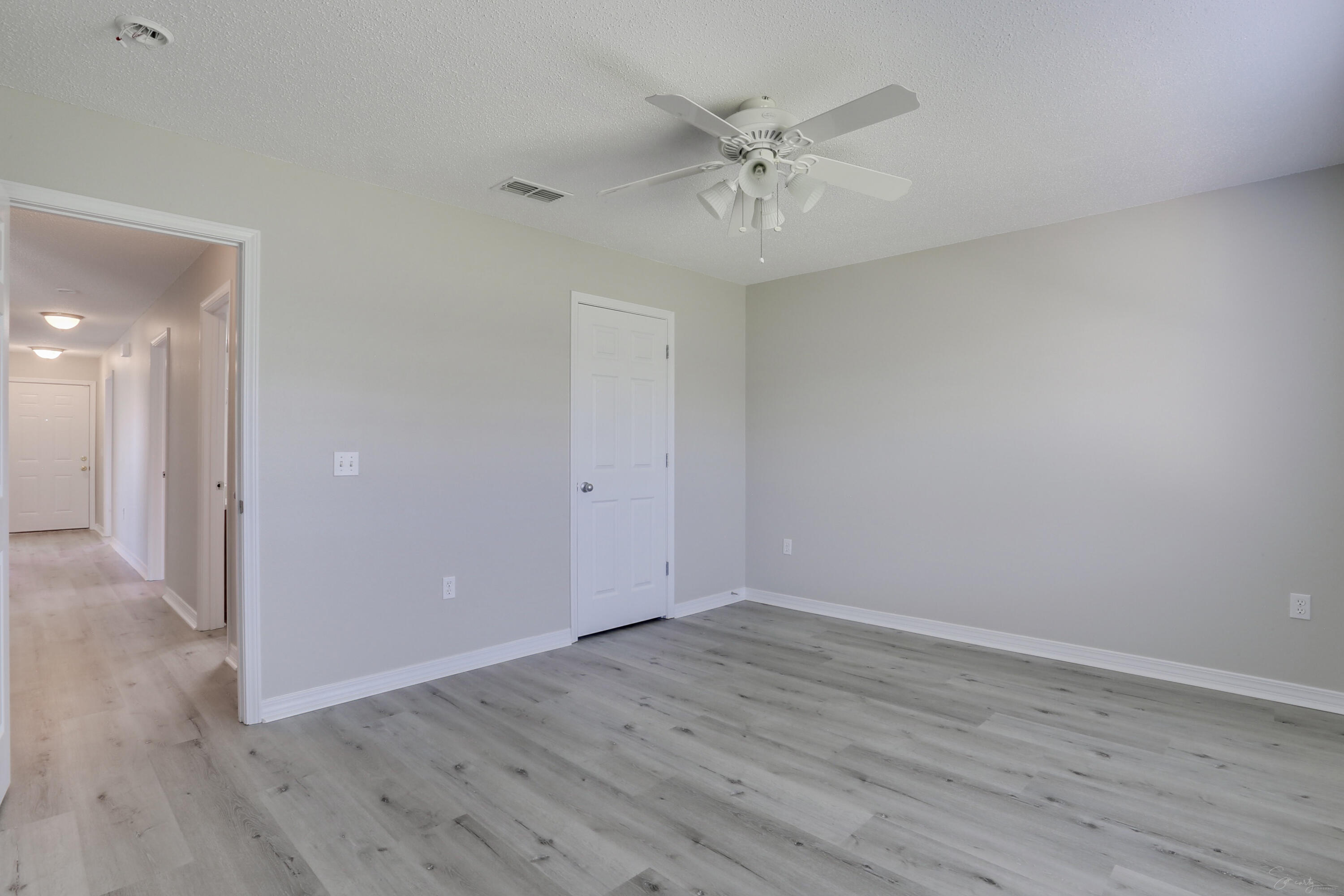 IRON GATE S/D PH I - Residential